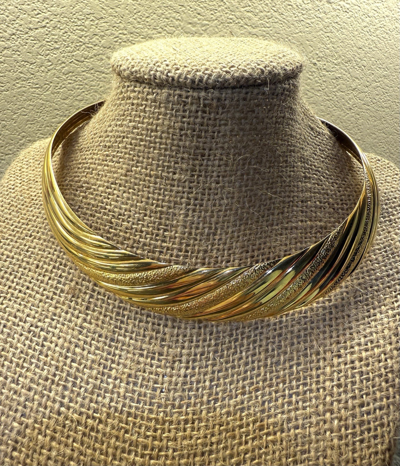 Vintage Gold Tone Collar Necklace – Am. DBL Double Gold Plate– Sculptural Choker