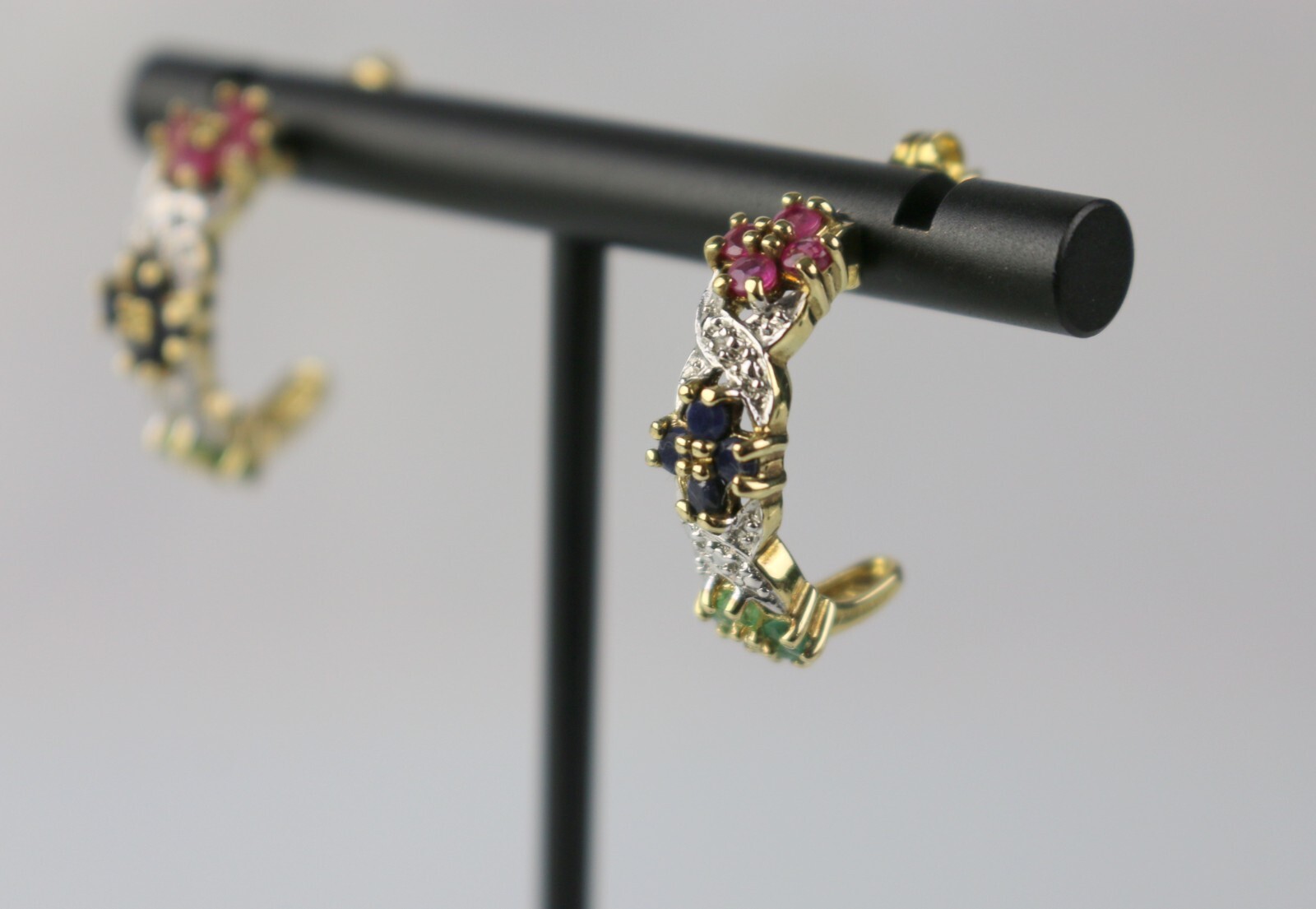 VTG Ross Simons Sterling Silver 925 Vermeil Ruby Sapphire Emerald Hoop Earrings