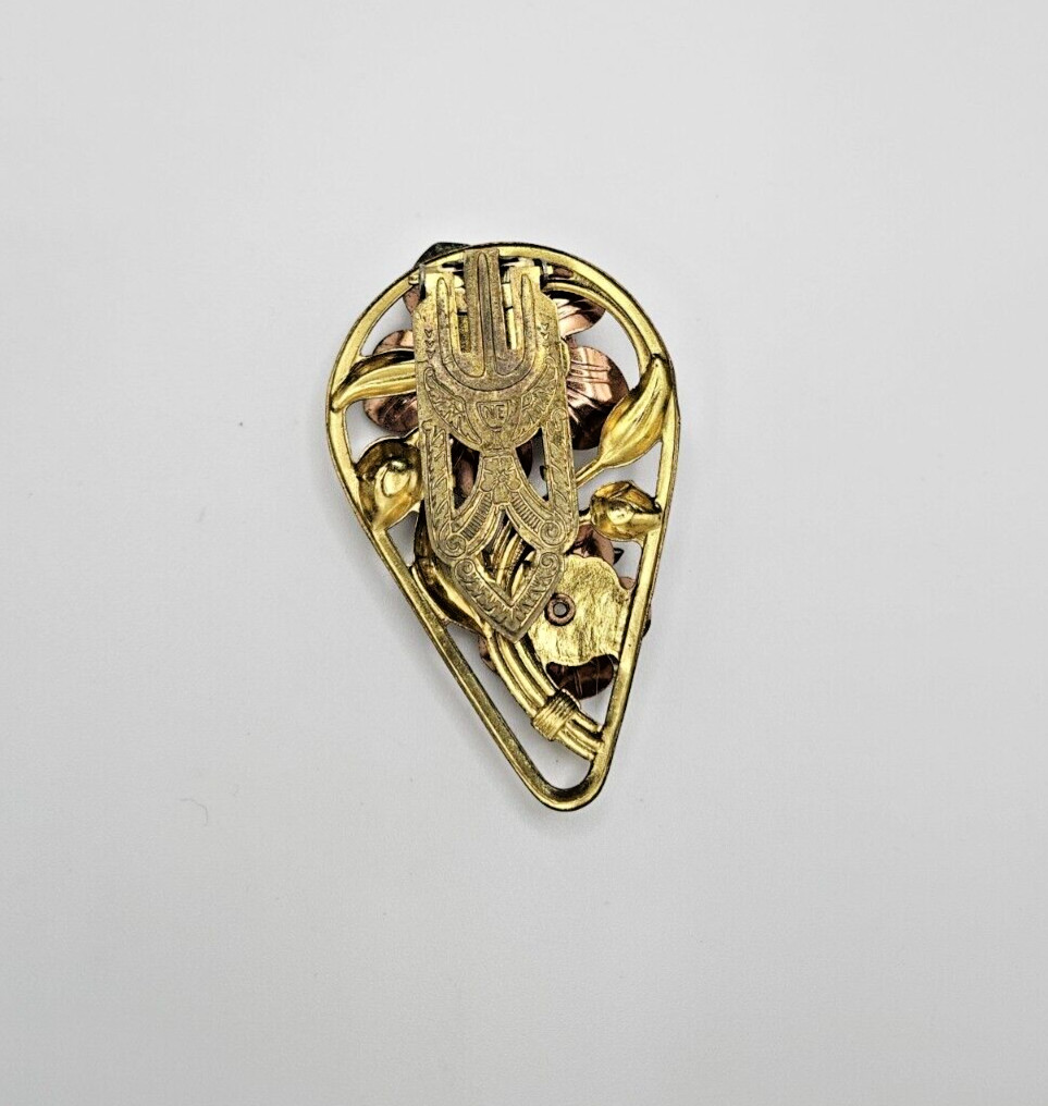 Antique New England Glass Works Fur Clip mixed metals