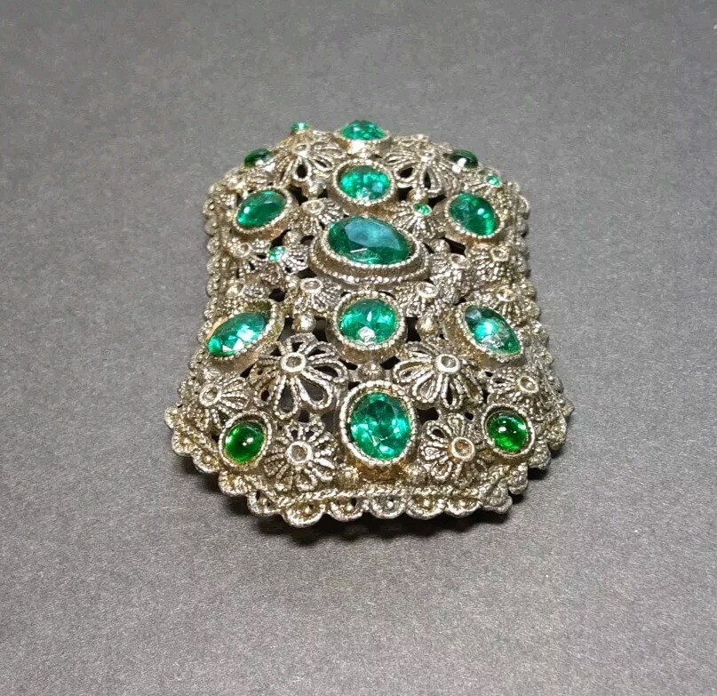 Vintage New England Glass Works Large Brooch Green Rhinestone 2 3/4″ x 1 3/4″