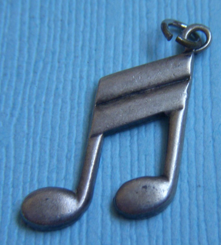 Vintage Jewelart sixteenth notes music sterling charm