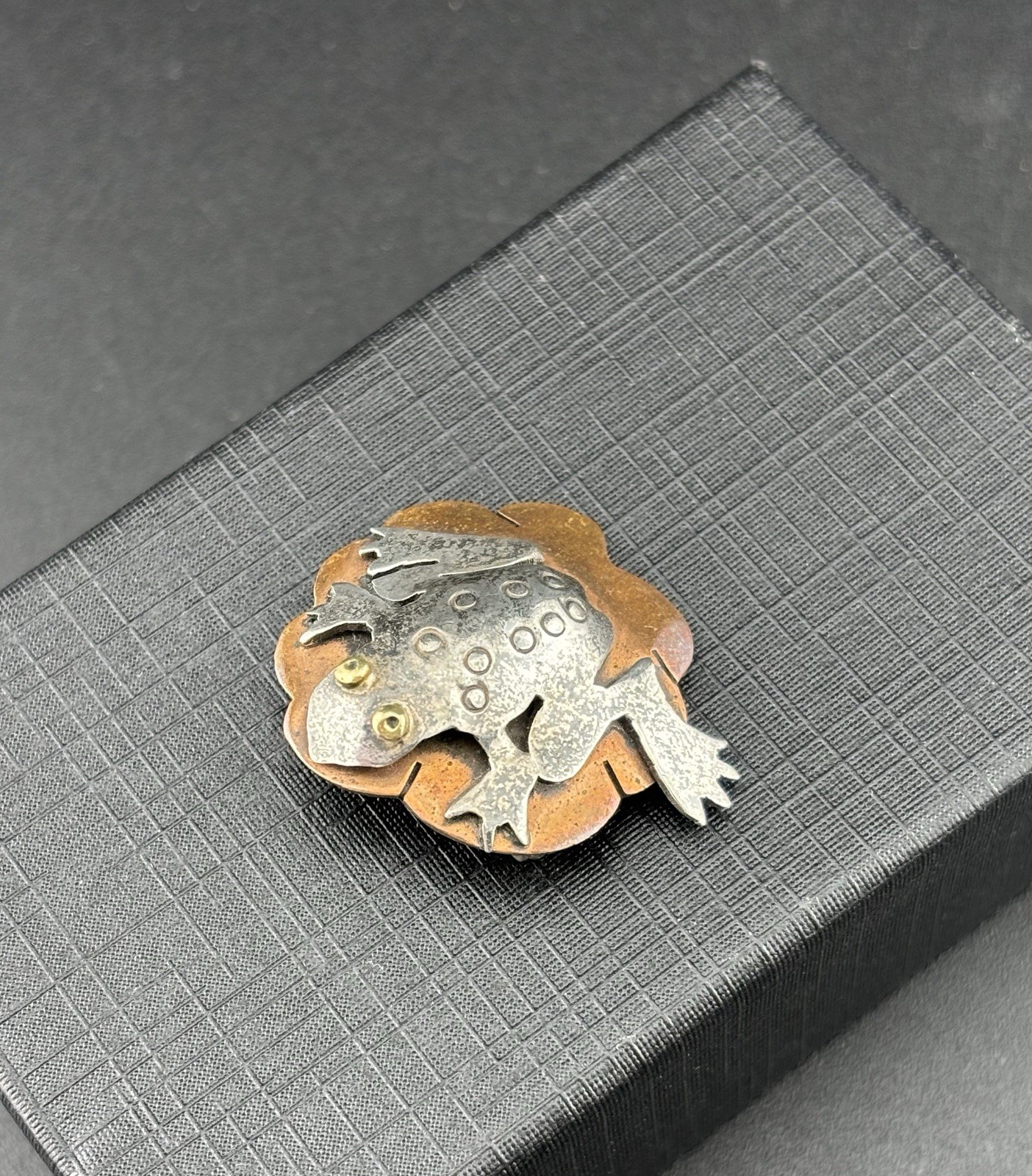 Far Fetched Frog Toad Mixed Metal Sterling Silver Copper VTG Brooch 1 In