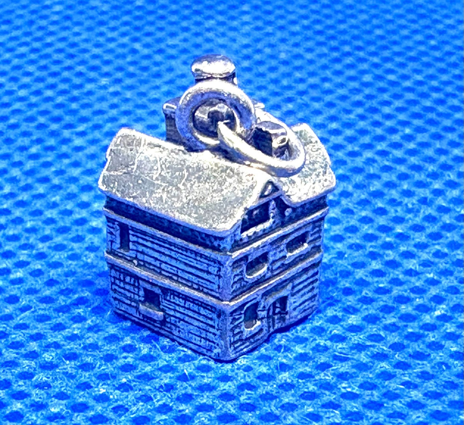 K74 Fire Station Brick House Charm 925 Sterling Silver 1970s 4.18 grams