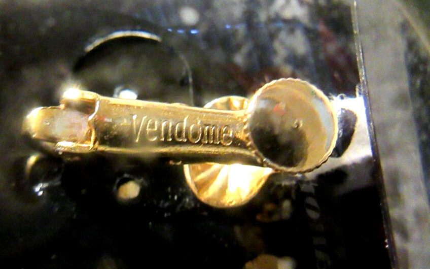 Vintage Vendome Beaded Cluster Dangle Clip On Earrings Gold Tone