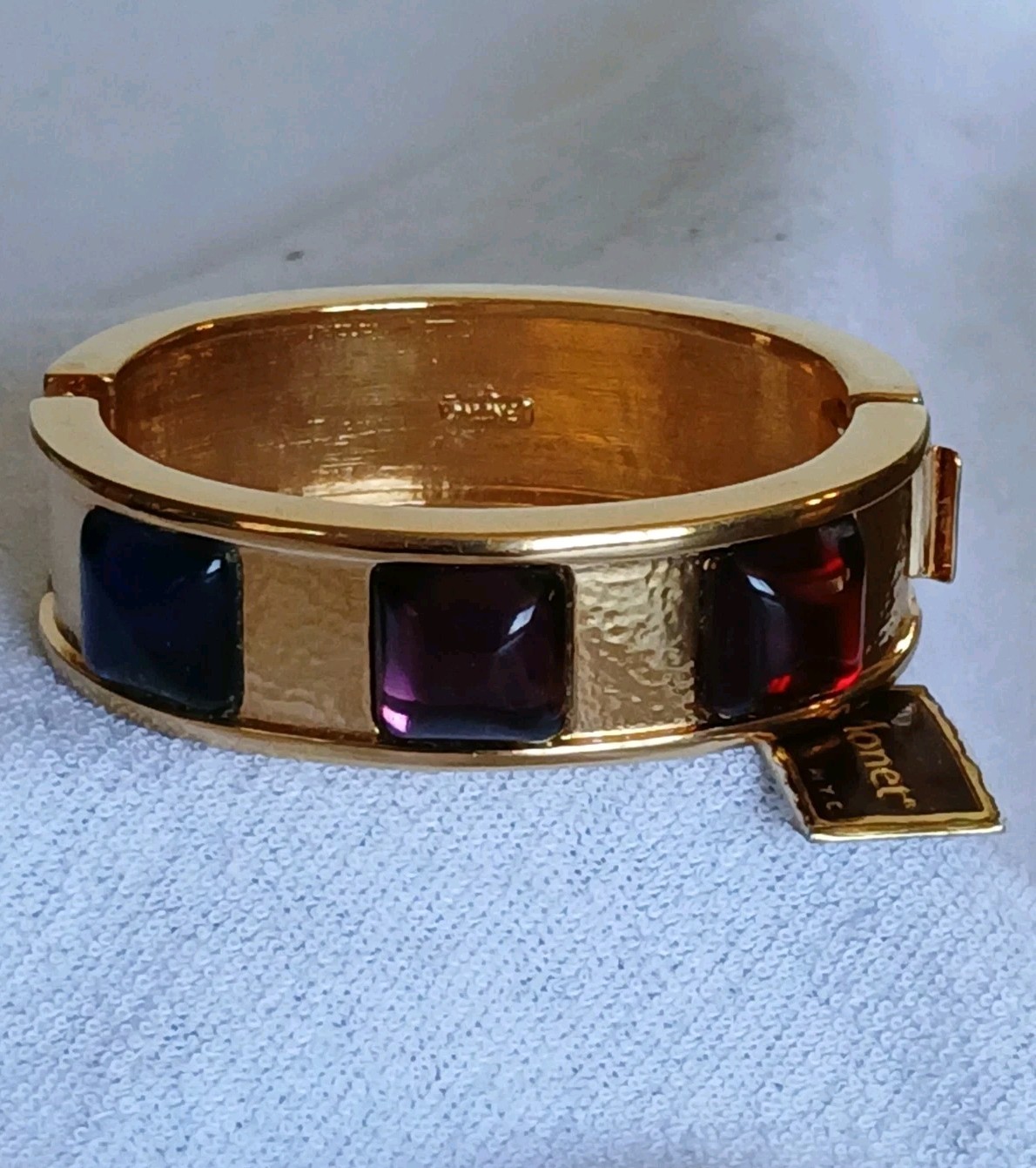 Vintage NOS Monet 1968-1969 Baroness Glass Cabochon Bracelet Rare