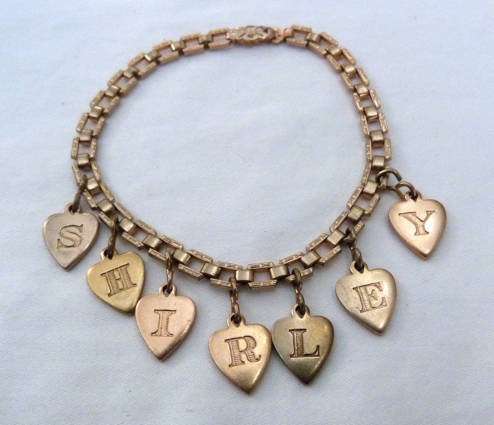 VTG 1940s VICTORIAN REVIVAL FANCY LINKS “SHIRLEY” HEART CHARMS BRACELET ~ 7 3/8″
