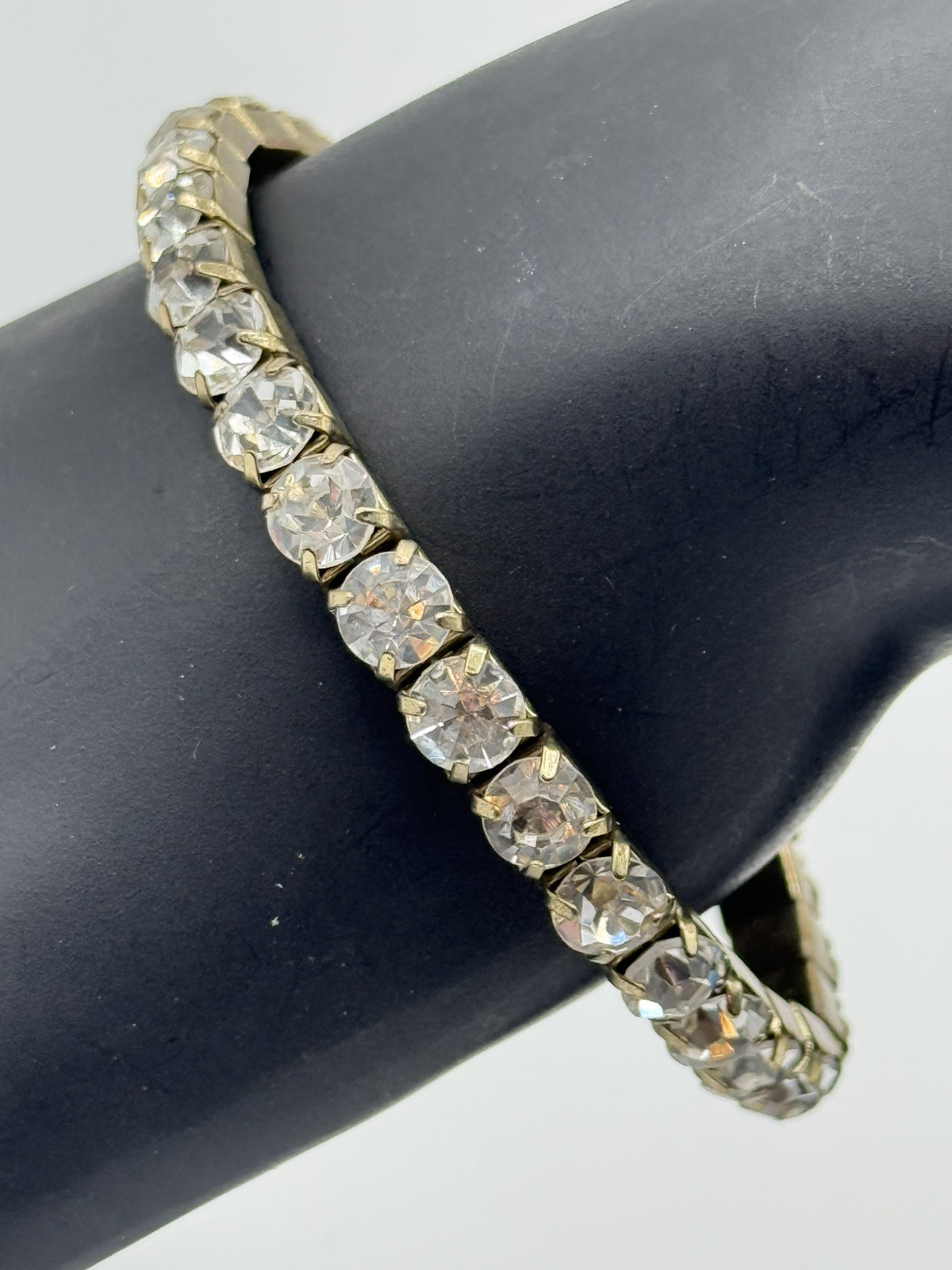 Vintage Rhinestone Expander Expanding Stretch No Rubber Bracelet #597