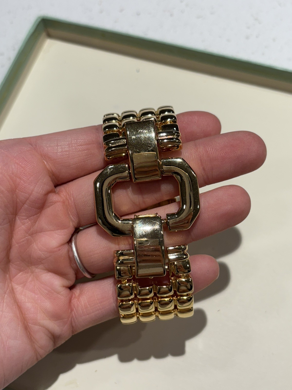Vintage Bracelet JOAN RIVERS Wide Chain Buckle 7.75″ Designer Fashion Jewelry