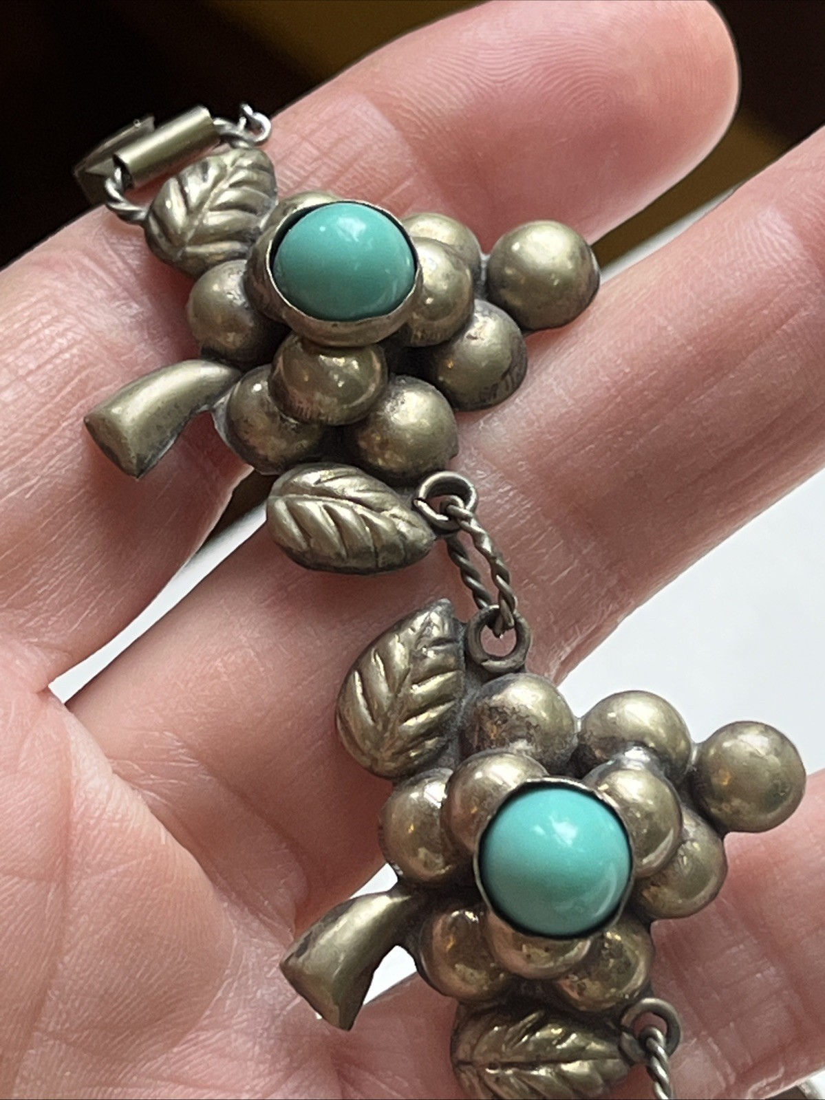 Vintage Mexico Sterling? Turquoise Blue Cabochon 5 Grape Clusters Bracelet 7 “