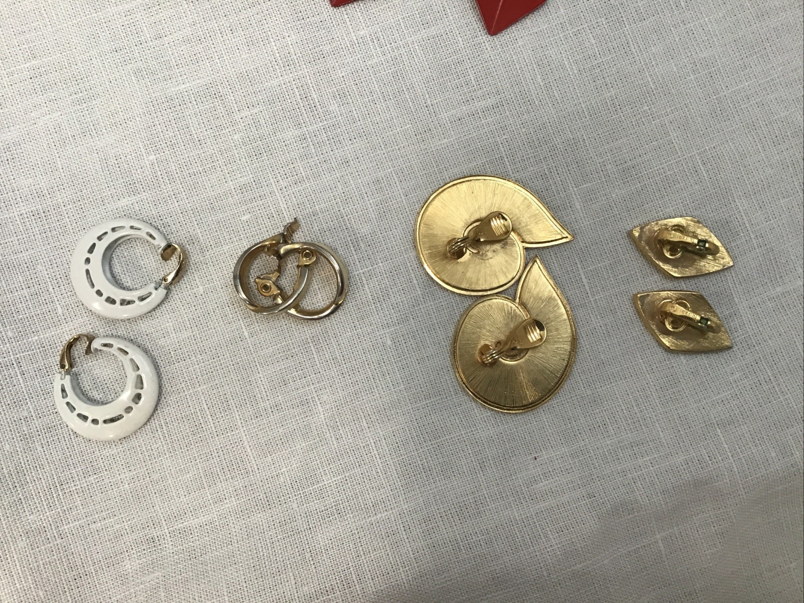 Vtg Clip On 13 Pair Metal Earring Lot 60’s 70’s 80’s Retro Funky Monet Trifari