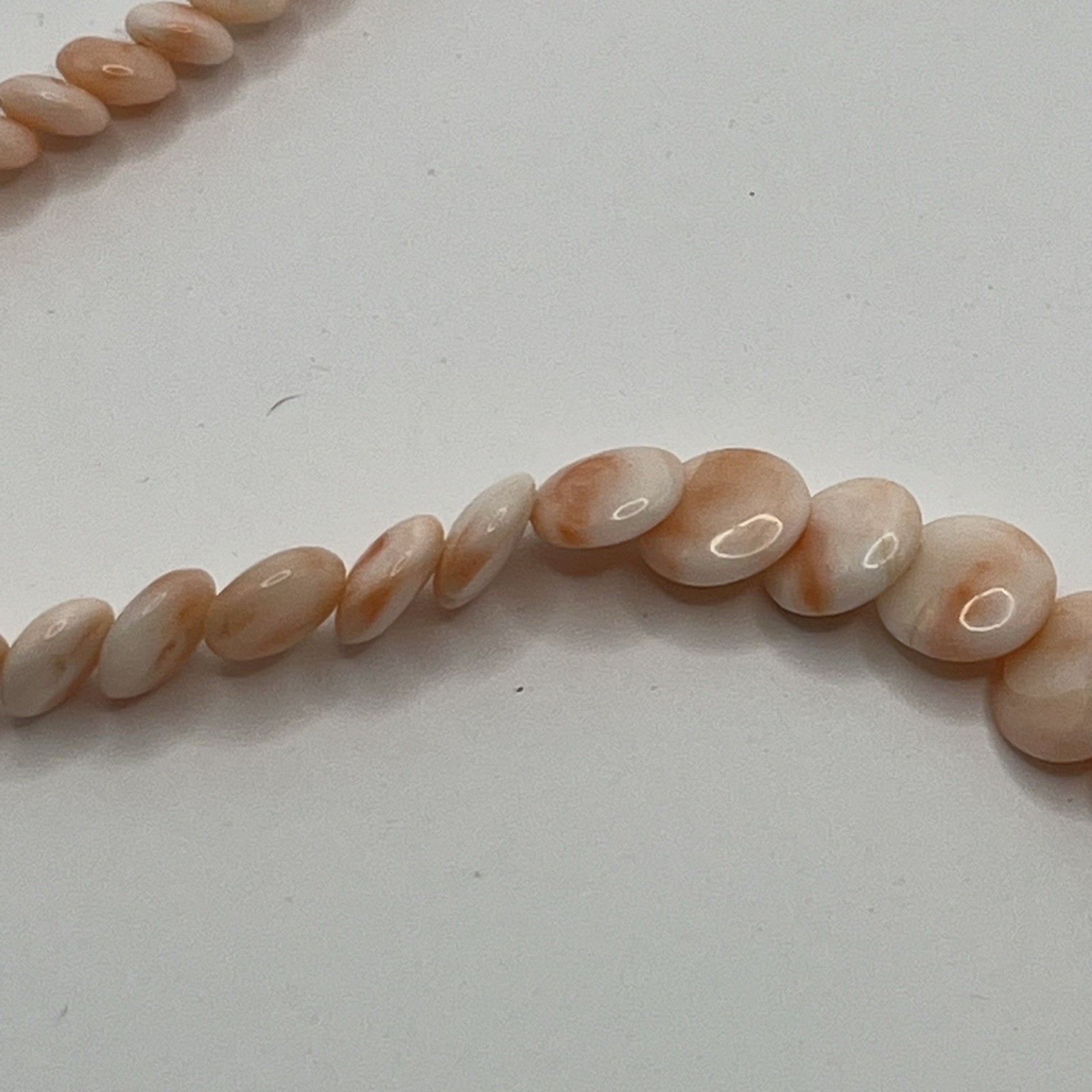 Vtg Queen Conch Shell Disk Bead Graduating Necklace Ornate Box Clasp 28” Pink