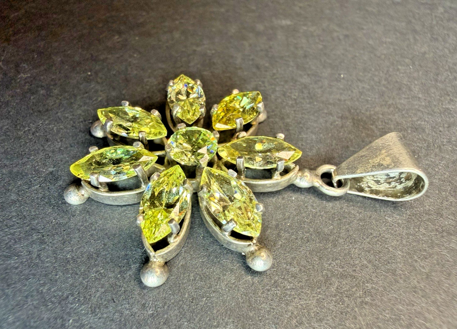 TAXCO STERLING SILVER 925 SPARKLY LOTUS FLOWER PENDANT SIGNED ON BAIL