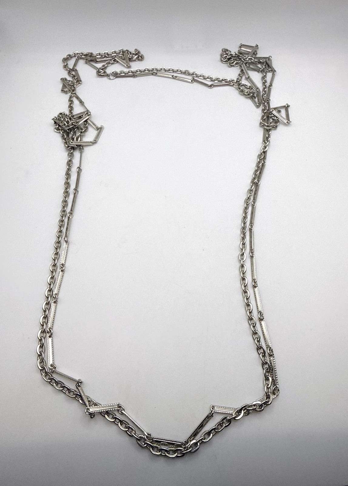 Vintage two strand long silver tone chain bar link