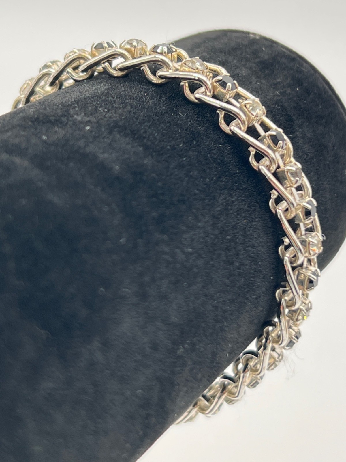 Vintage Silver-Tone Bracelet With Clear & Black Rhinestones 7 Inches Chain Link