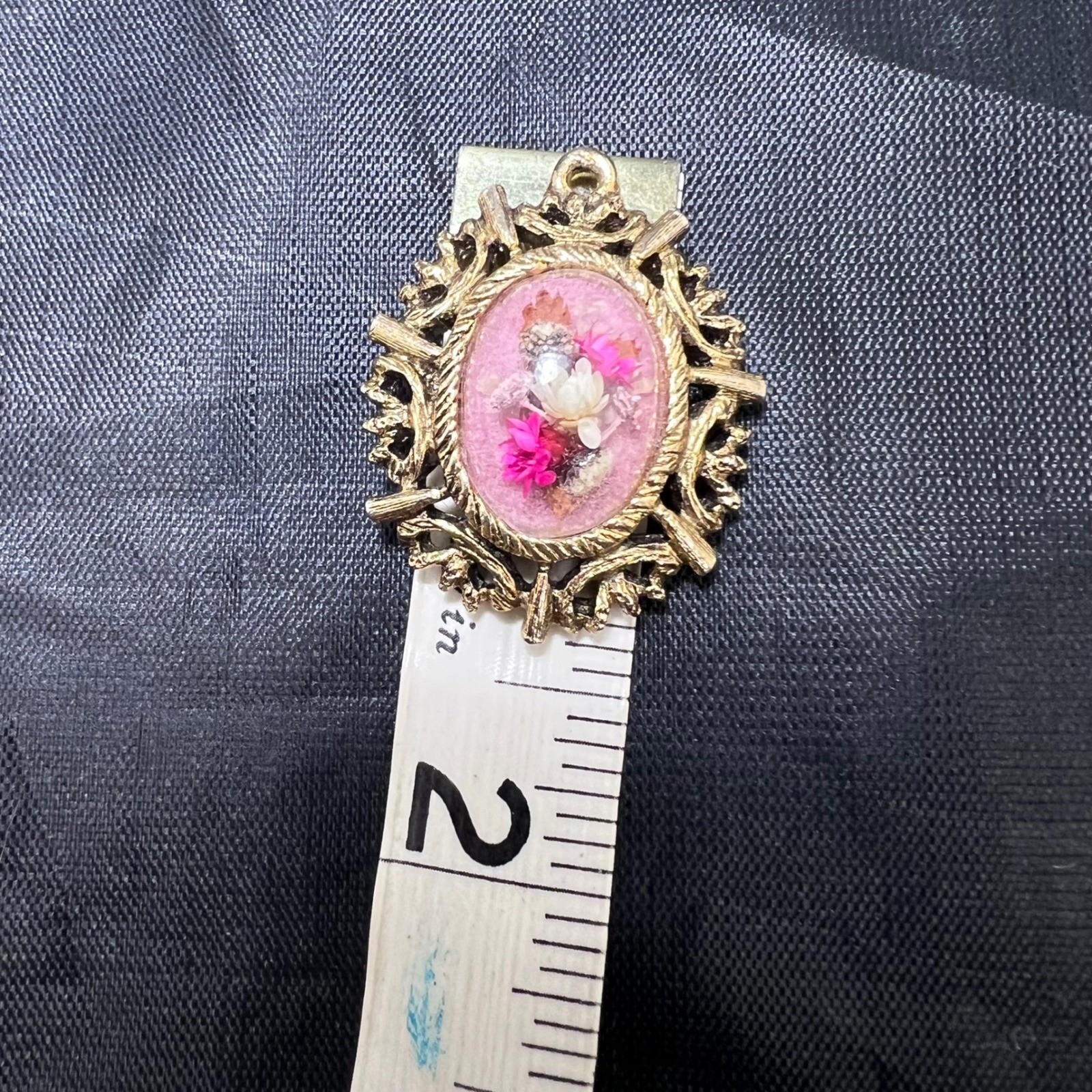 Vtg Dried Flower Pendant Handmade Signed Lucite Dome Gold Tone Victorian Gothic