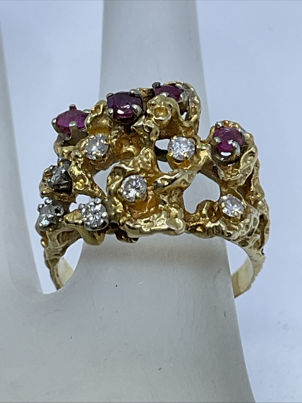 BEAUTIFUL Ladies Ring Solid 17K Yellow Gold Diamond & Ruby VINTAGE HANDMADE10.3g