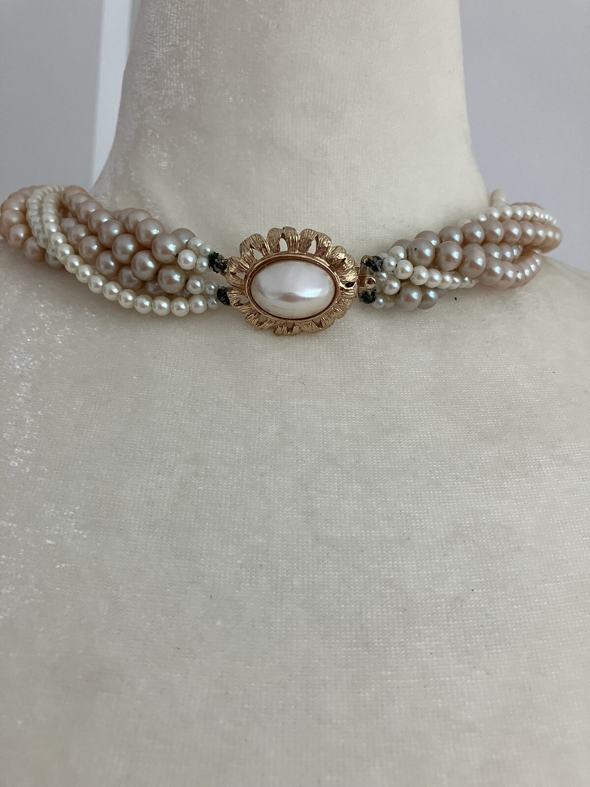 STUNNING! Vintage Signed Gay Boyer 6 Multi Strand Faux Pearl Necklace 16”
