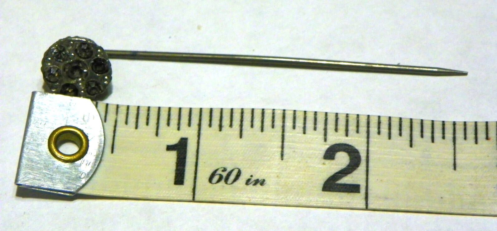 Antique Victorian Clear facet Glass 7 Stones 2.5″ Stick Pin Unknown Metal/decor