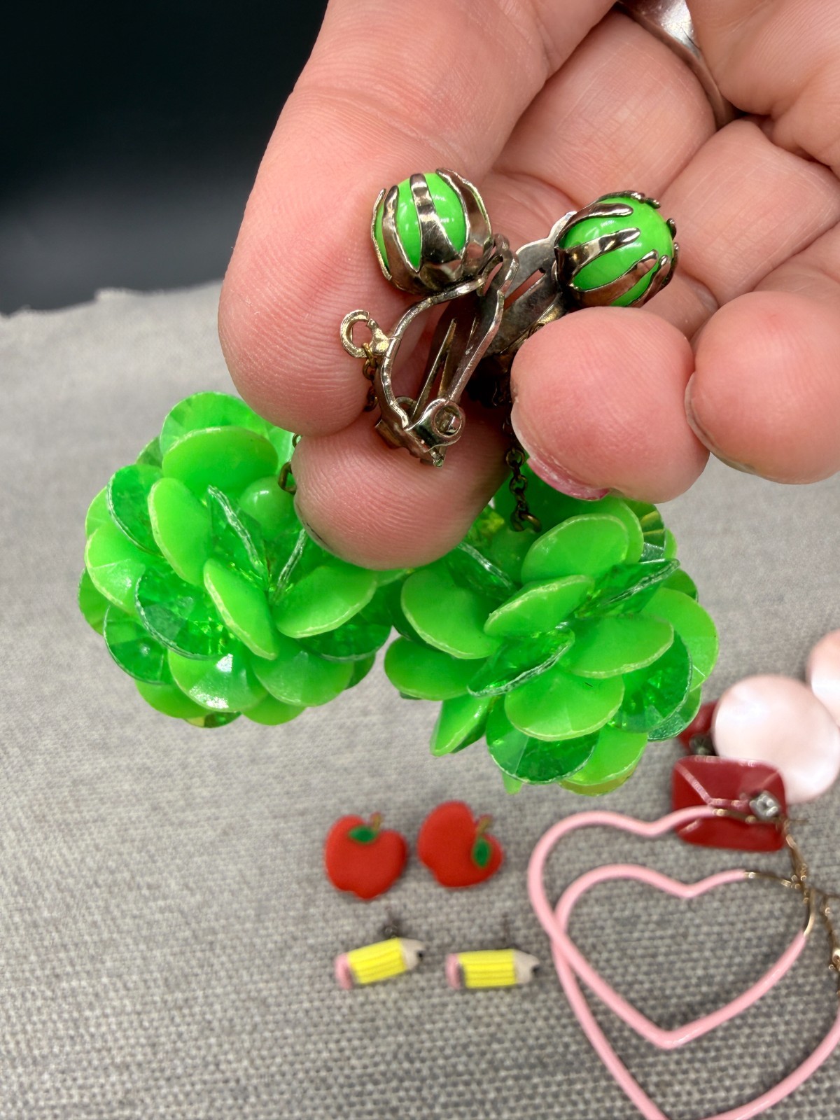 Vintage Earring Lot Pierced Clip Ons 6 Pair Retro Y2K Acrylic Hearts Flowers