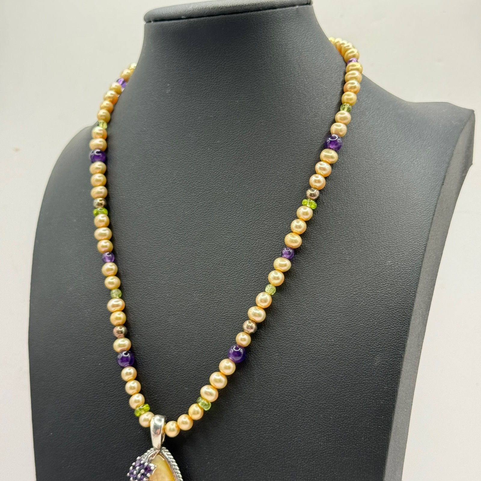 VTG Carolyn Pollack Gold MOP Peridot Amethyst Beaded Pendant Necklace 925 Silver
