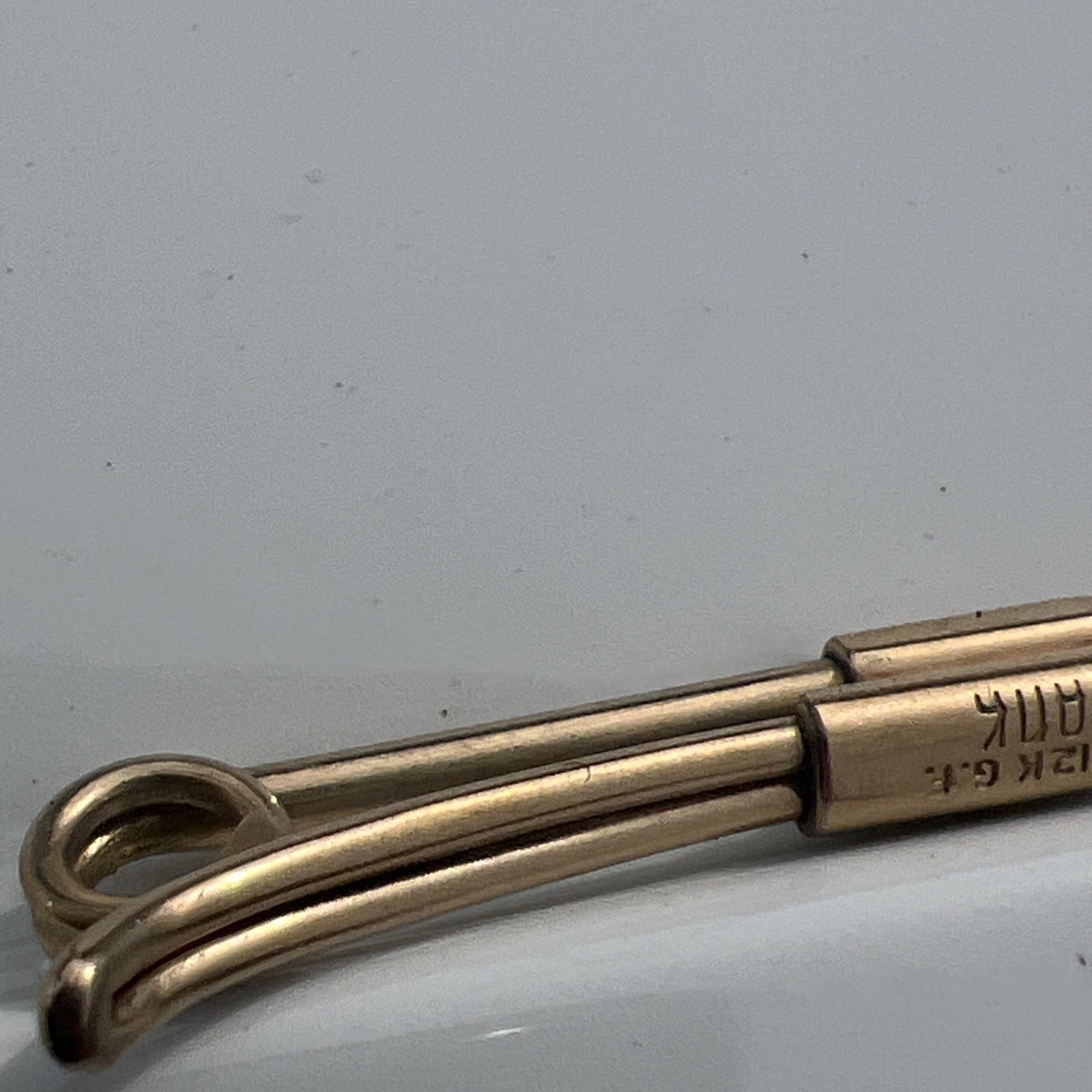Vintage Swank Gold Filled Collar Clip Stay 1/20 12K G. F. Retro Dapper Signed