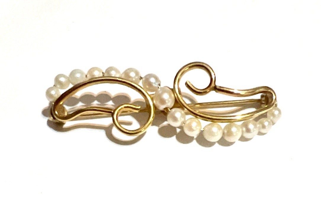 Vintage Seed Pearl Gold Filled Swirl Brooch Seed Pearl Enamel Mikimoto Style