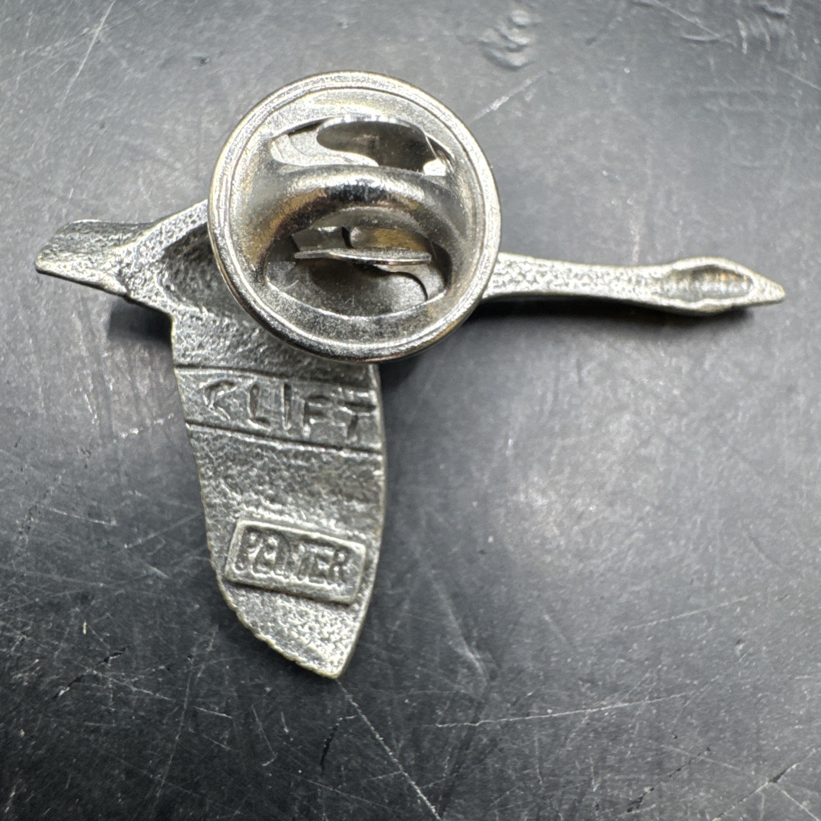 Clift Flying Canadian Goose Water Fowl Pewter Pinback Lapel Hat Pin