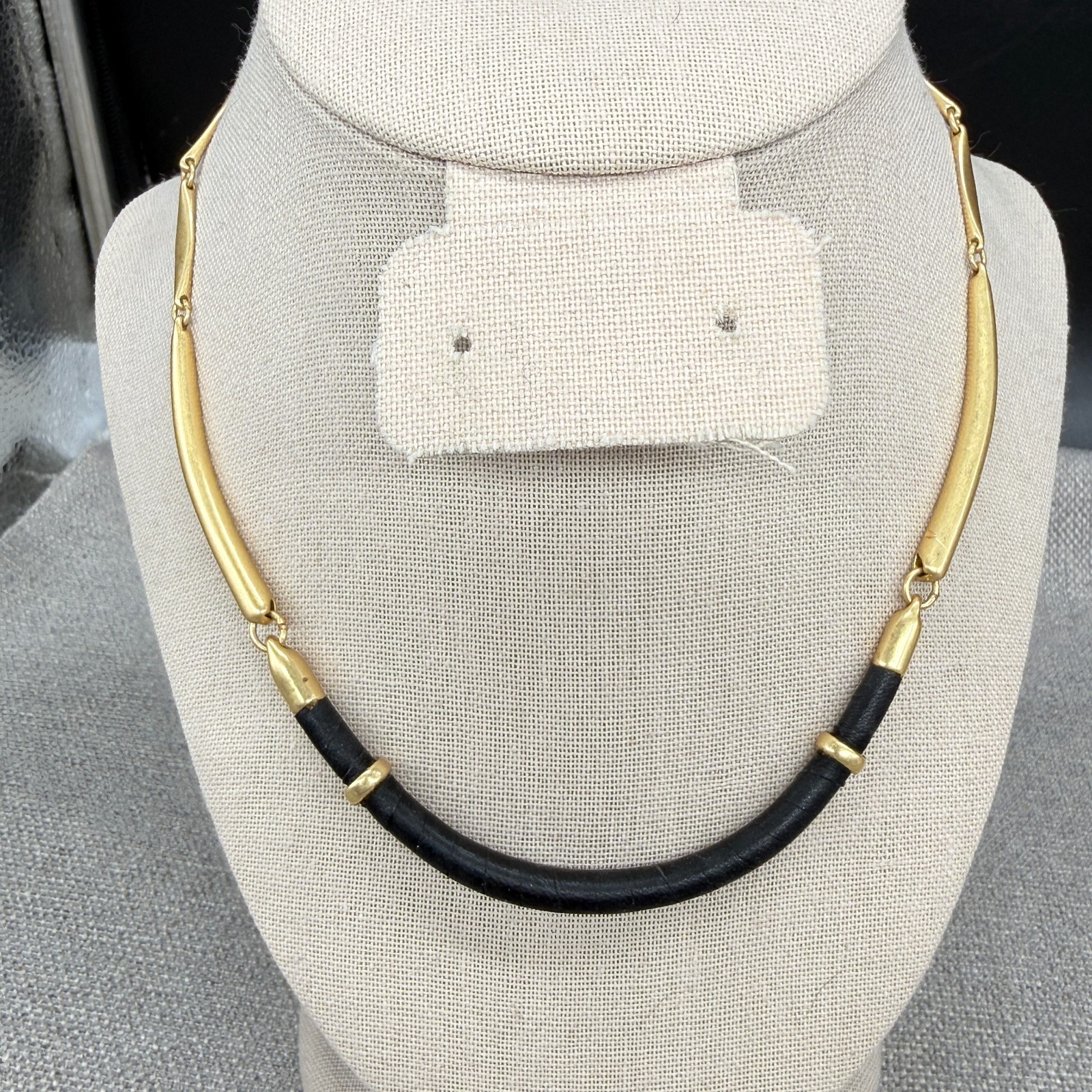 Vintage Stella Dot Necklace Black Wrapped Leather Brushed Gold Tone Signed