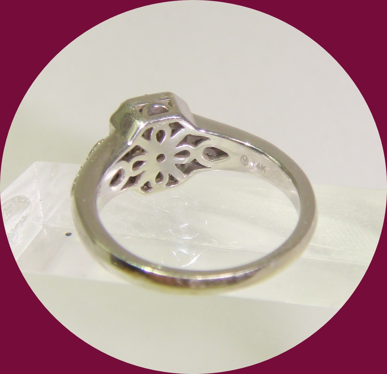 Beautiful Vintage 14k White Gold White & Champagne Diamond Ring– Size 7