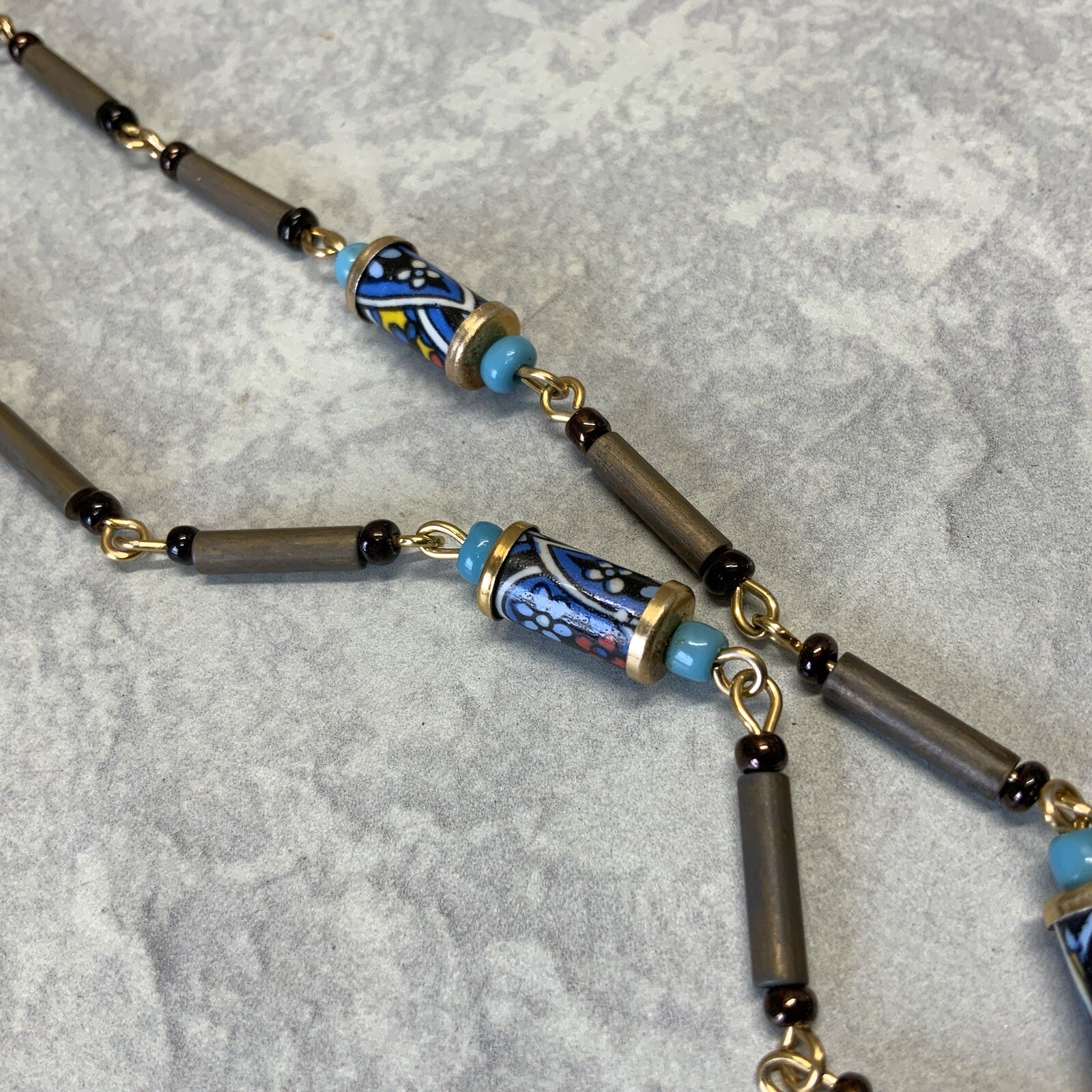 Vintage blue and gray acrylic bead necklace with spring ring clasp