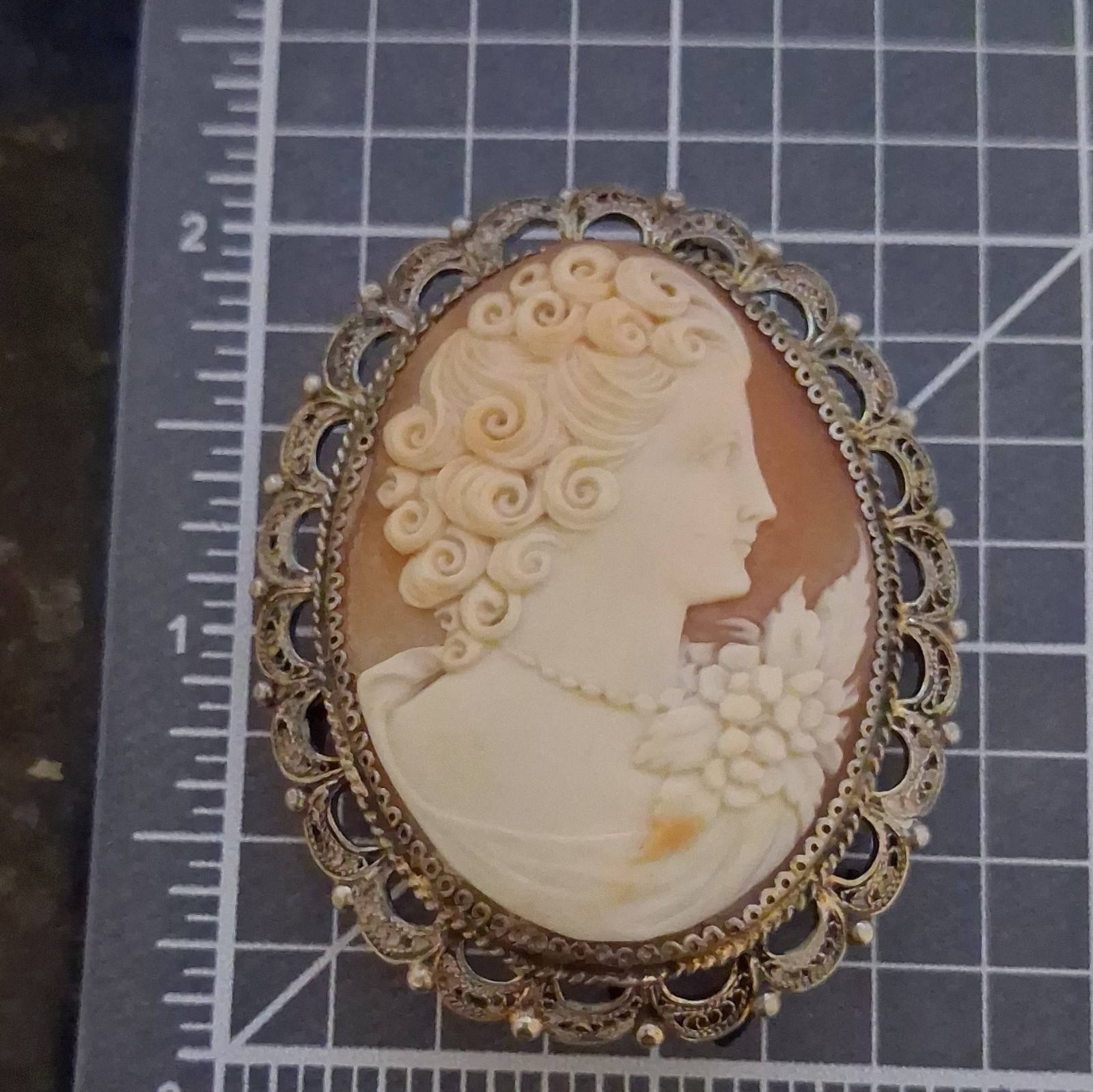 Vintage Italian Shell Cameo Brooch Pendant Gold Wash Over 800/835 Silver