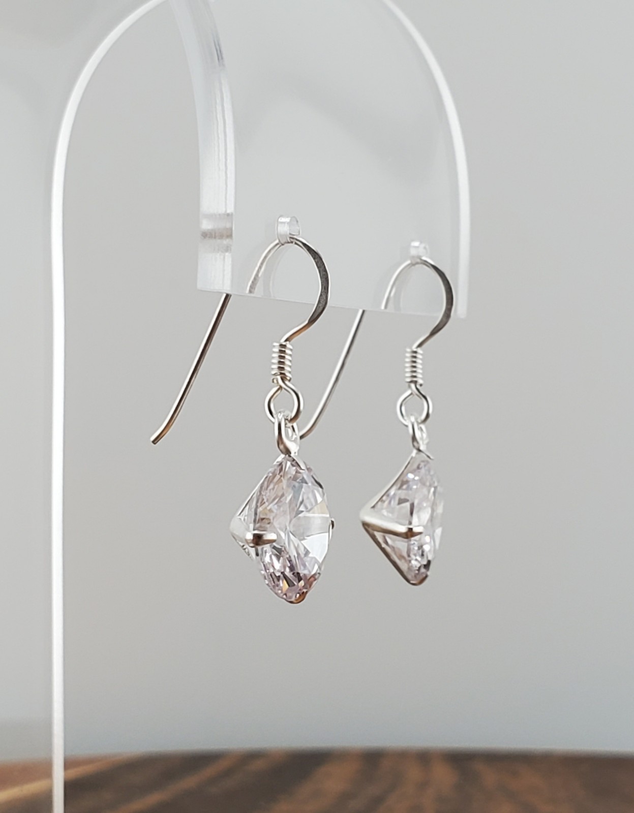 VTG 925 Lead Crystal 1in Drop Earrings Sterling Silver 2gtw Brilliant Faceted