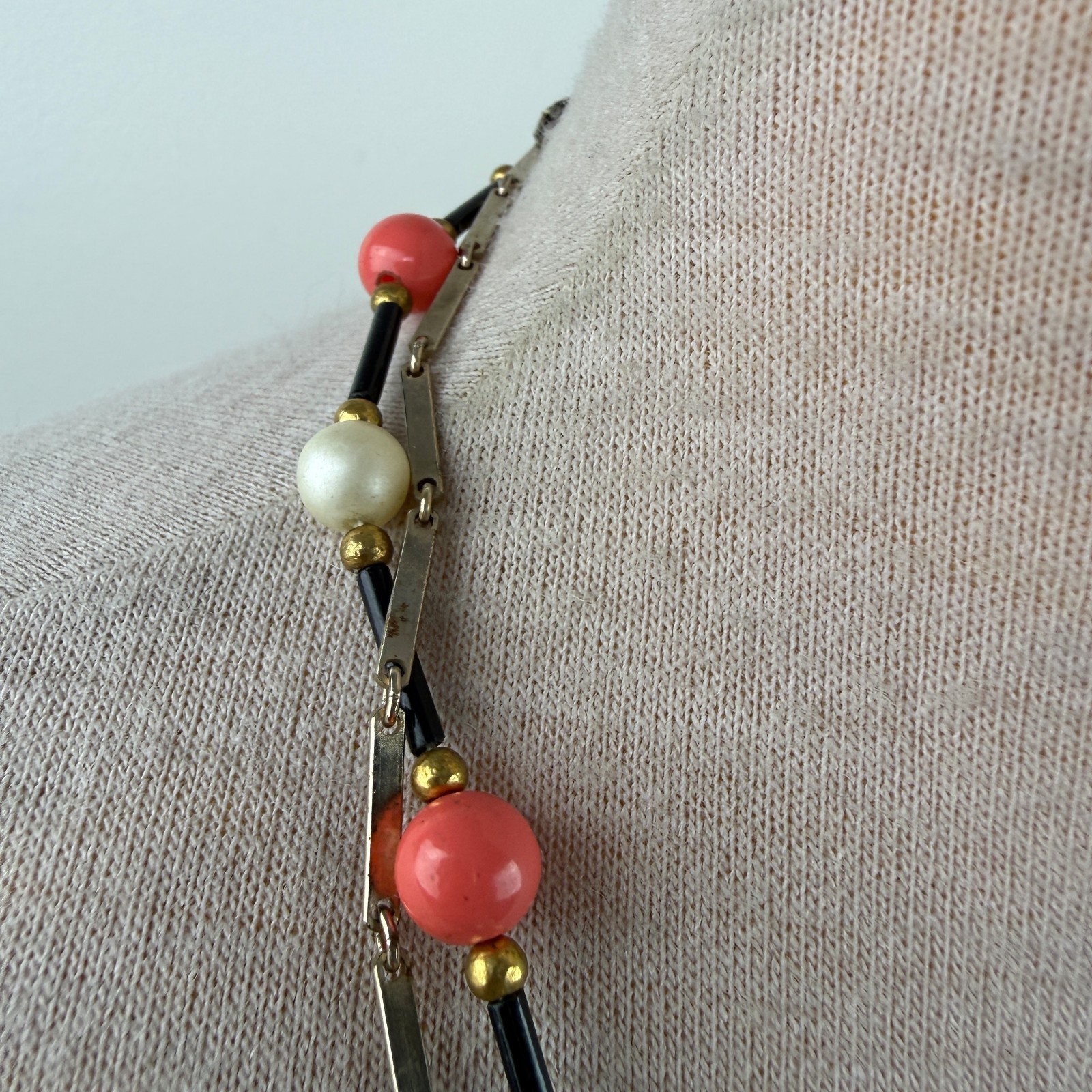Vintage Two Strand Pink, Faux Pearl, Black Gold Tone Chain Necklace 22.5″