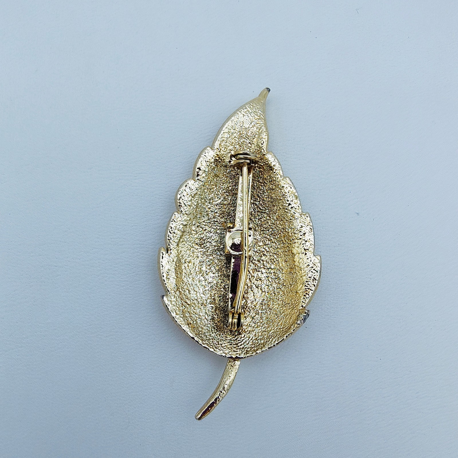Vintage Gold Tone Leaf Brooch Nature Botanical Organic Chic Autumn Sculptural