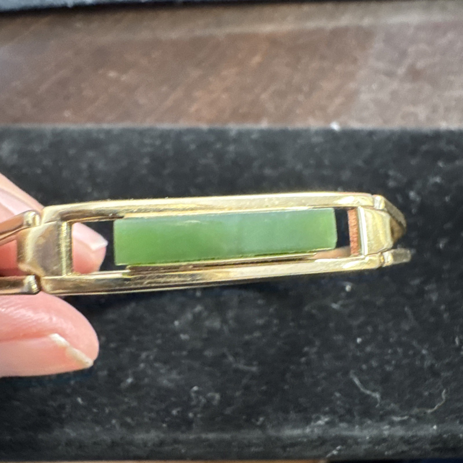Vintage Avon Treasured Jade Bracelet Nephrite Gold Tone Hinged Bangle
