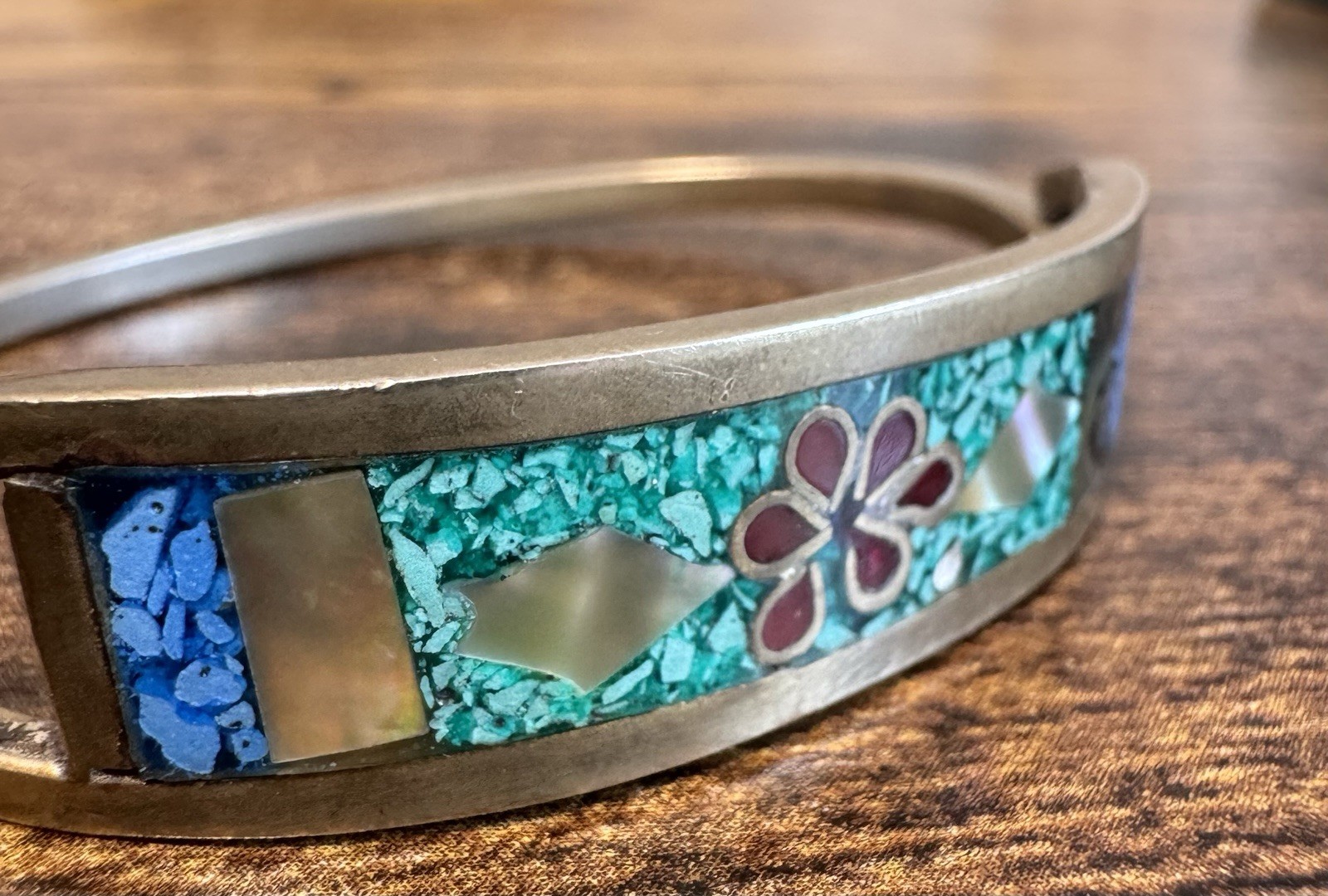 Vintage Taxco Mexico Alpaca Silver Chip Inlay Multi Stone Hinged Bracelet