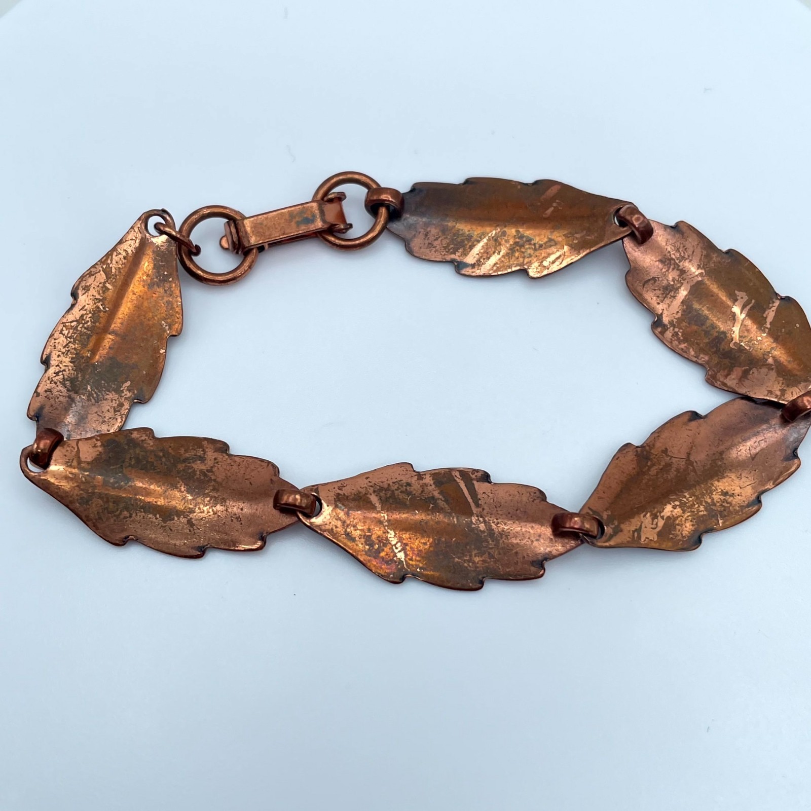 Vintage Copper-Tone Classic Mid-Century Engraved Botanical Leaf Link Bracelet