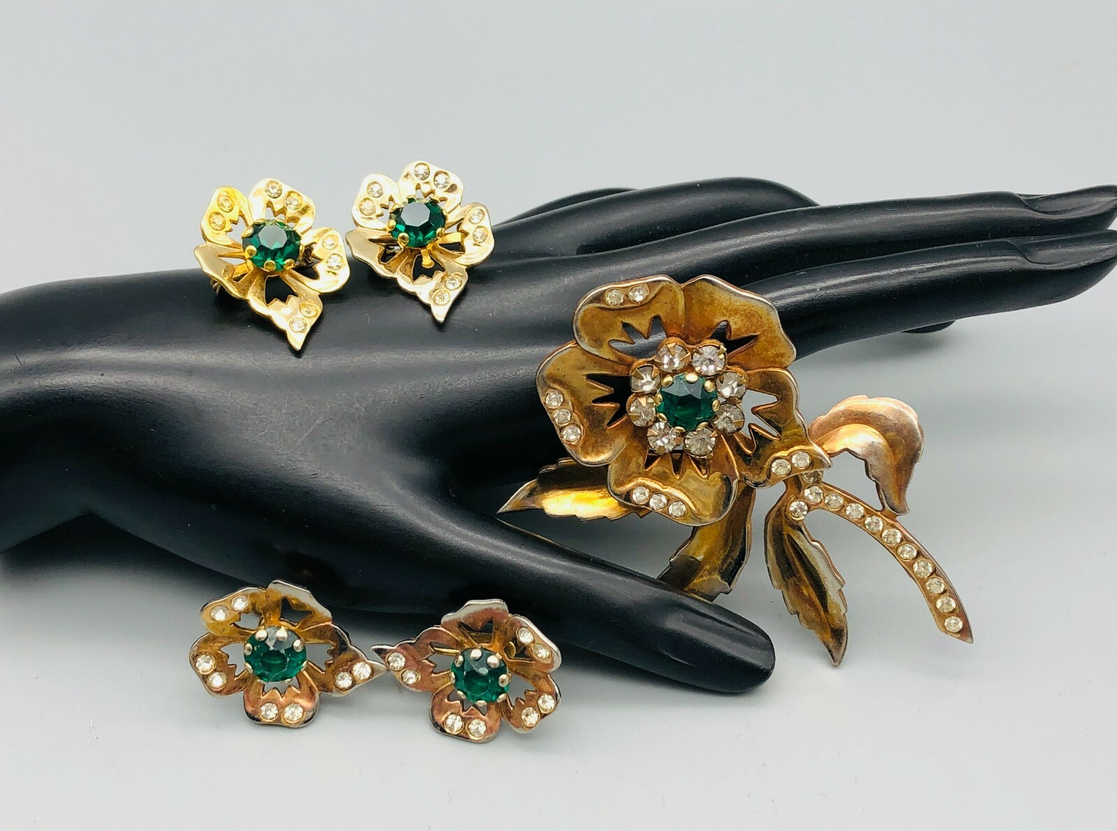 Vintage Gold Filled & Dark Green Rhinestones Flower Brooch Pins&Earrings Set