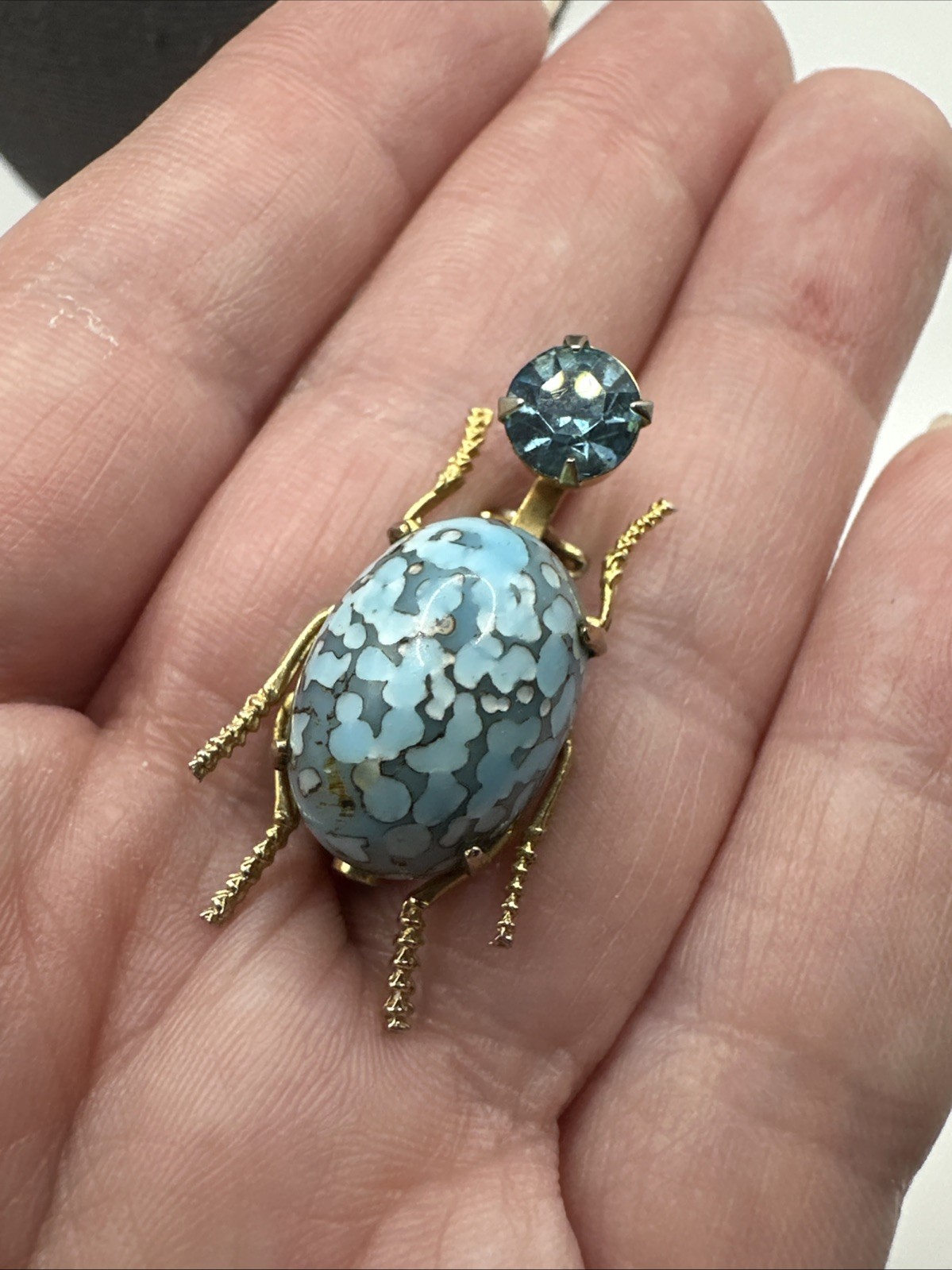 Vintage BEETLE BUG INSECT PIN Brooch Gold Tone Rhinestone 1.25”