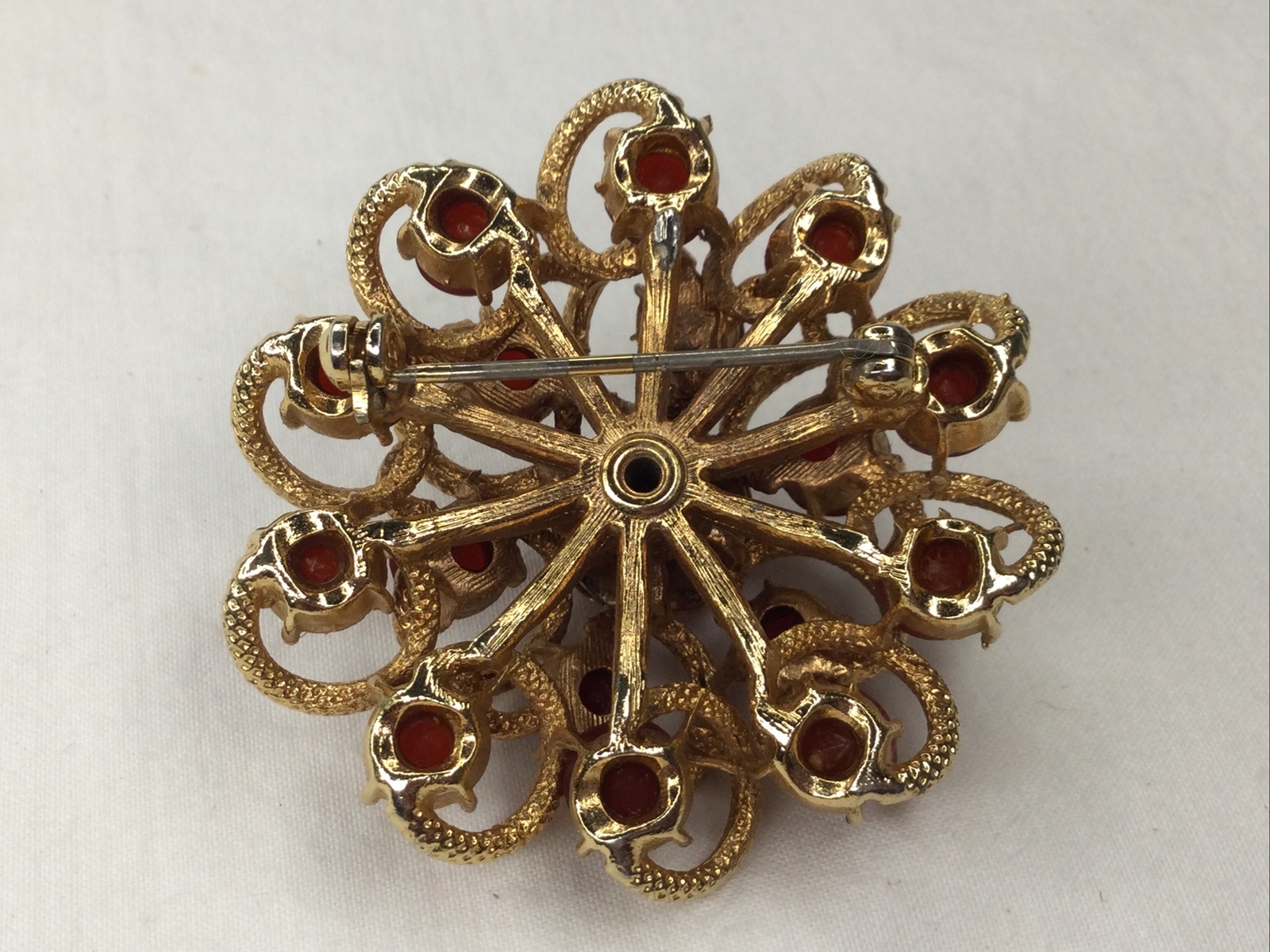 Vintage Sunburst Flower Swirl Brooch Pin Carnelian Goldtone 2” Multi Stone Retro