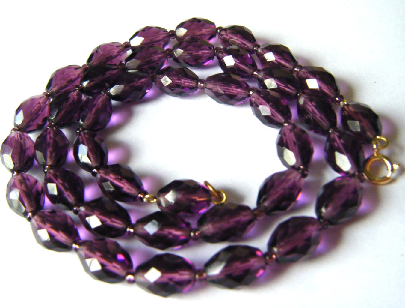 Vintage Necklace Purple Faceted Glass Beads 22″ length