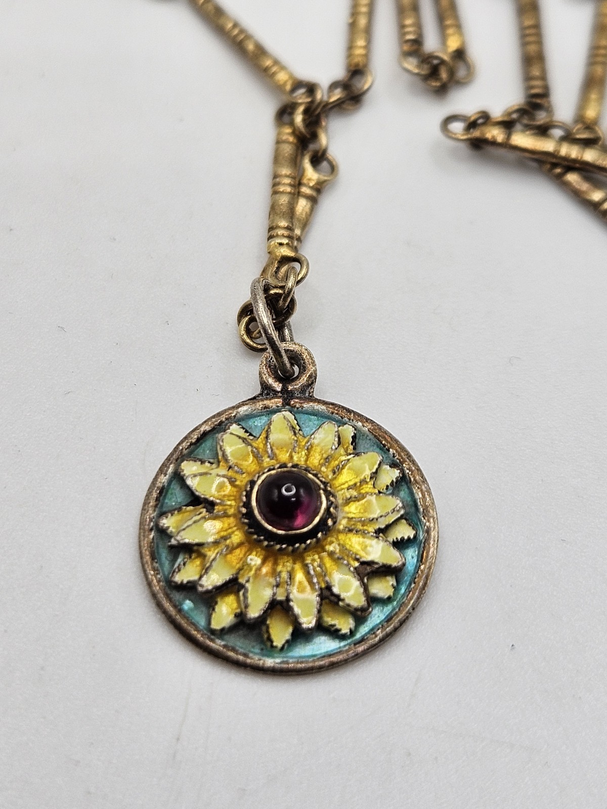 Vintage Sterling Silver Gold Finish Enamel Sunflower Garnet Pendant Necklace 20″