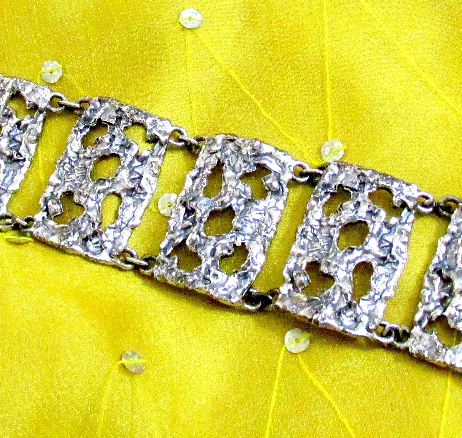 VTG RUNWAY EDGY NAPIER BRUTALIST SILVER BOOK PIECE BRACELET ’72 “MOLTEN METAL”