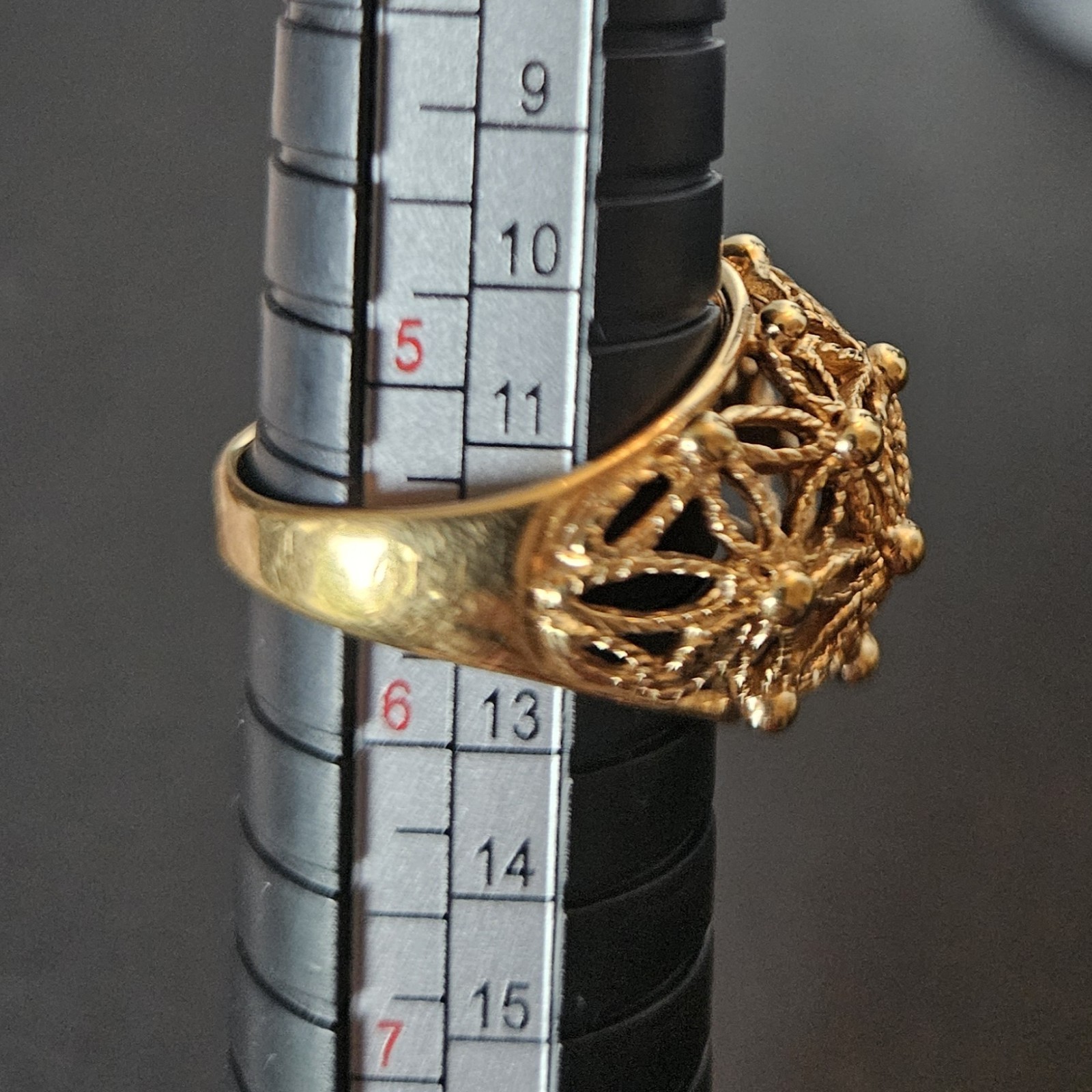 Vintage Avon Spun Blossoms Gold Tone Dome Daily Special Occasions Ring Size 5.5