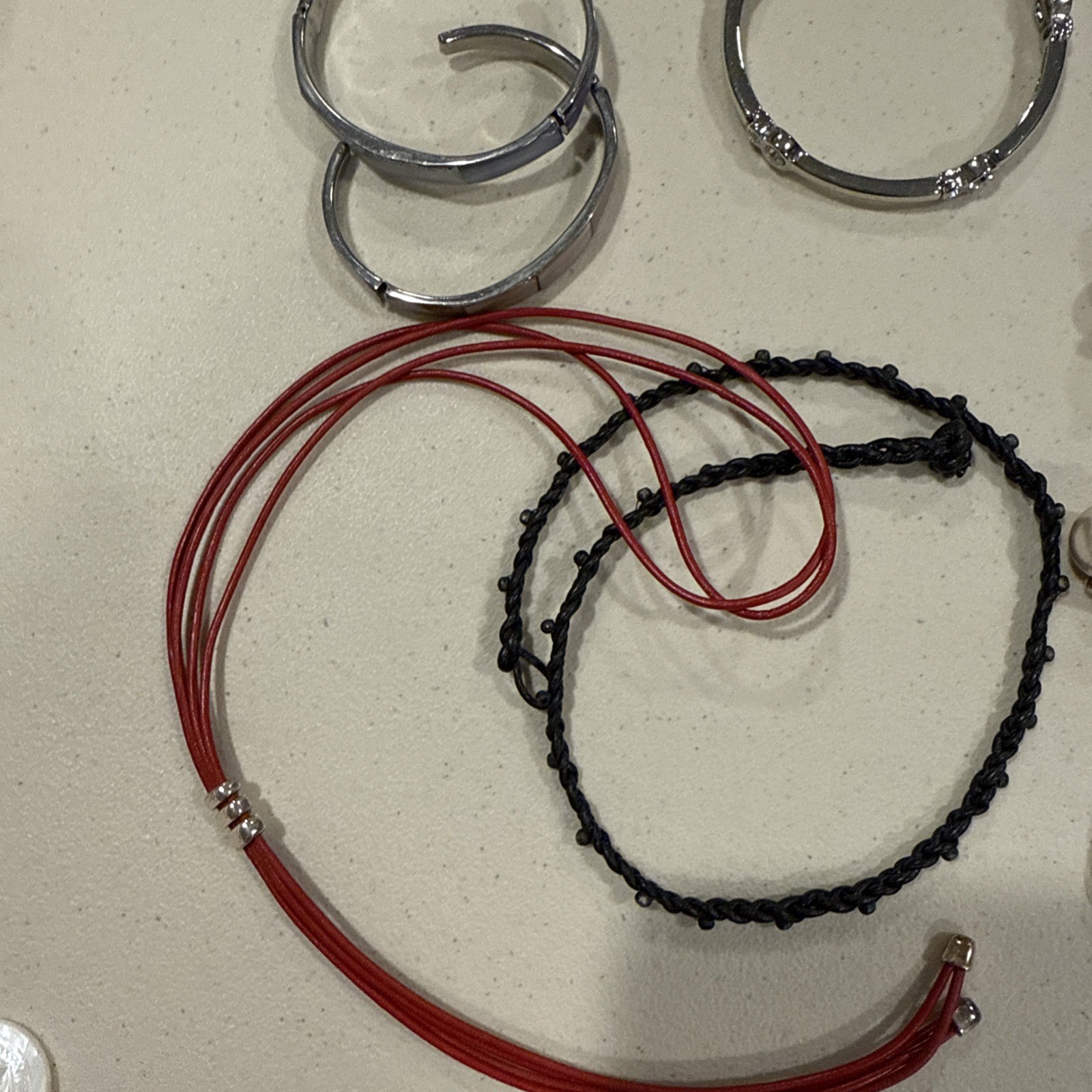Vintage To Modern FASHION JEWELRY Lot All Wearable!! 14 Pieces