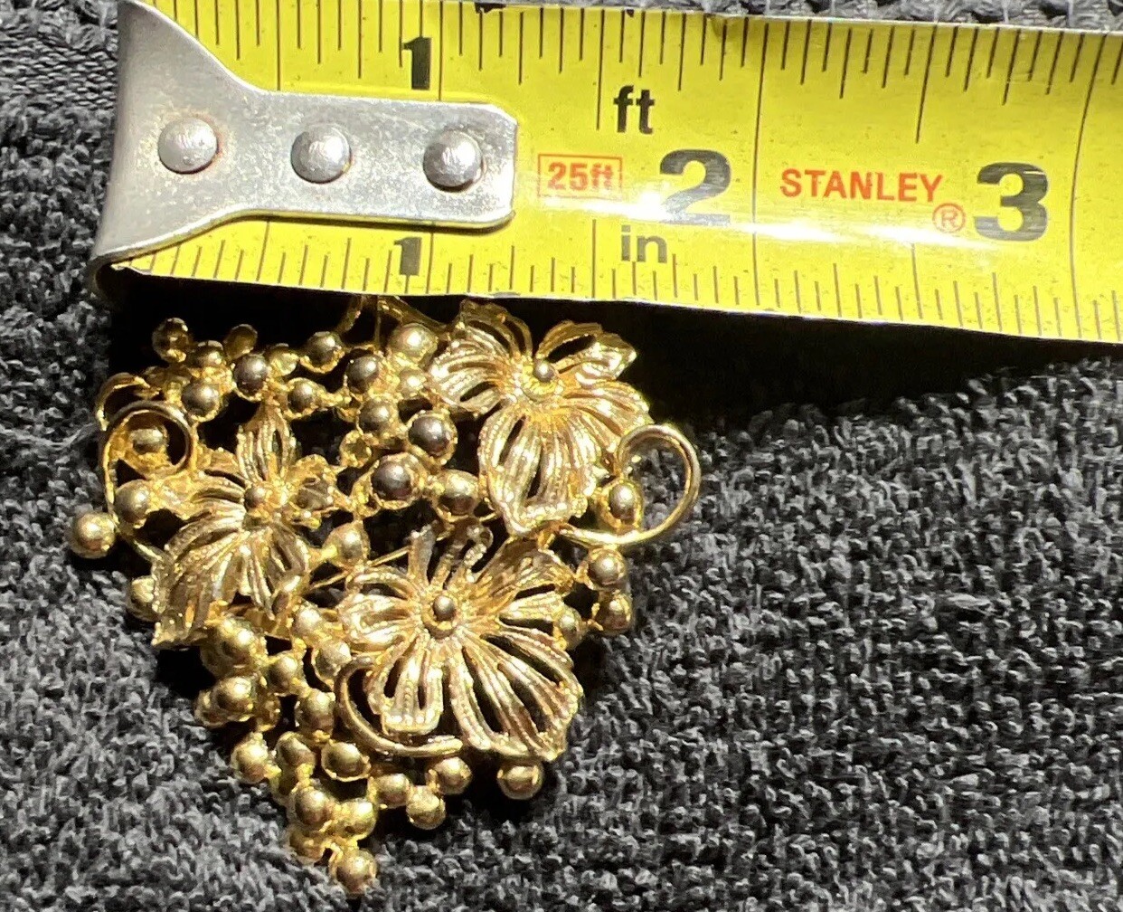 Vintage Grape Cluster Gold Tone Brooch