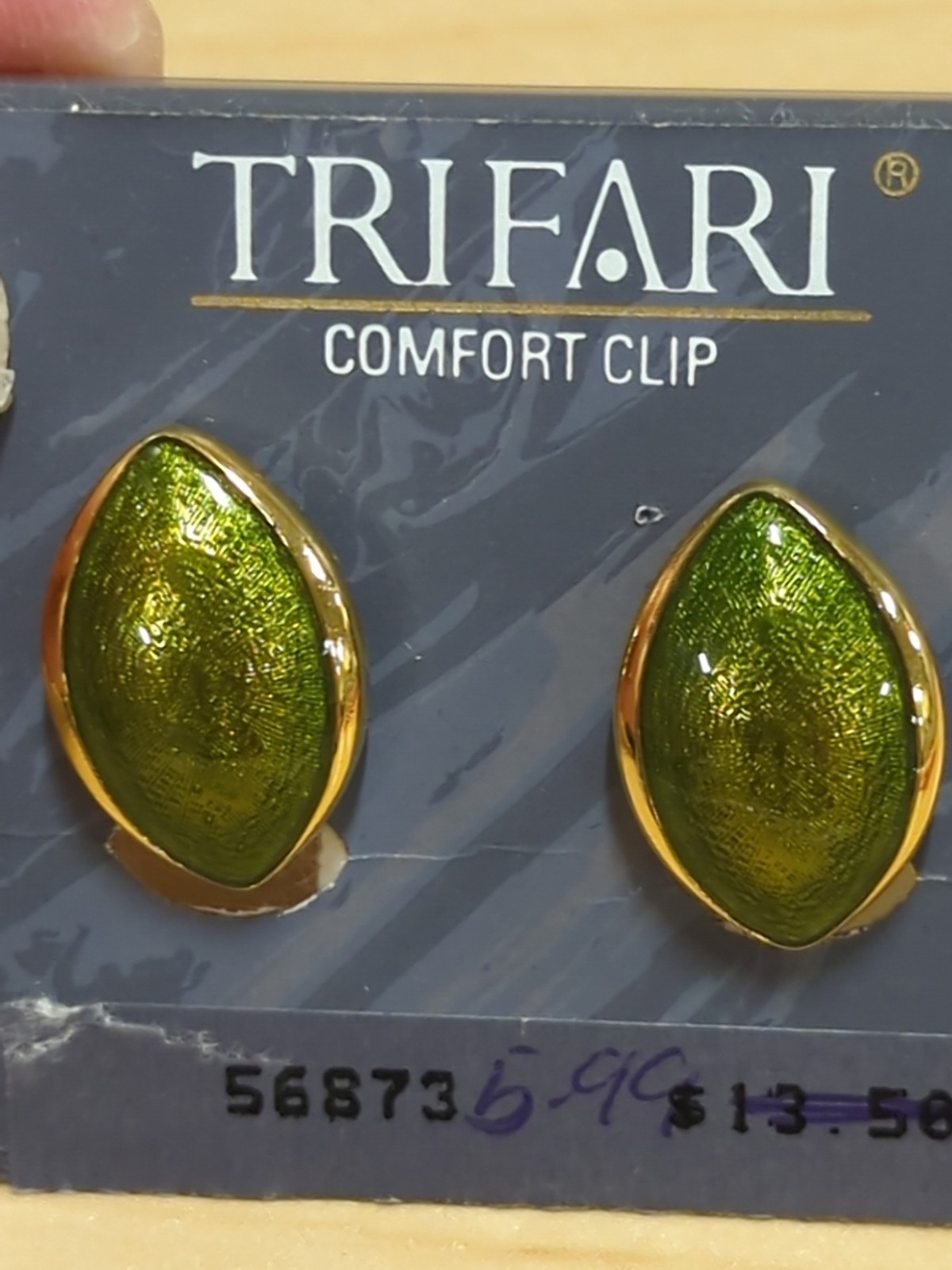Vintage Trifari Comfort Clip Lime Green Enamel & Gold Oval Clip on Earrings NOS