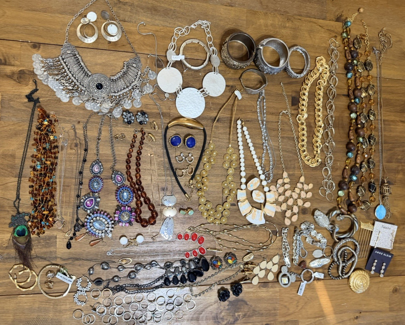 Vintage Modern Costume 99 Pieces Jewelry Lot Signed Necklace Earrings Broach