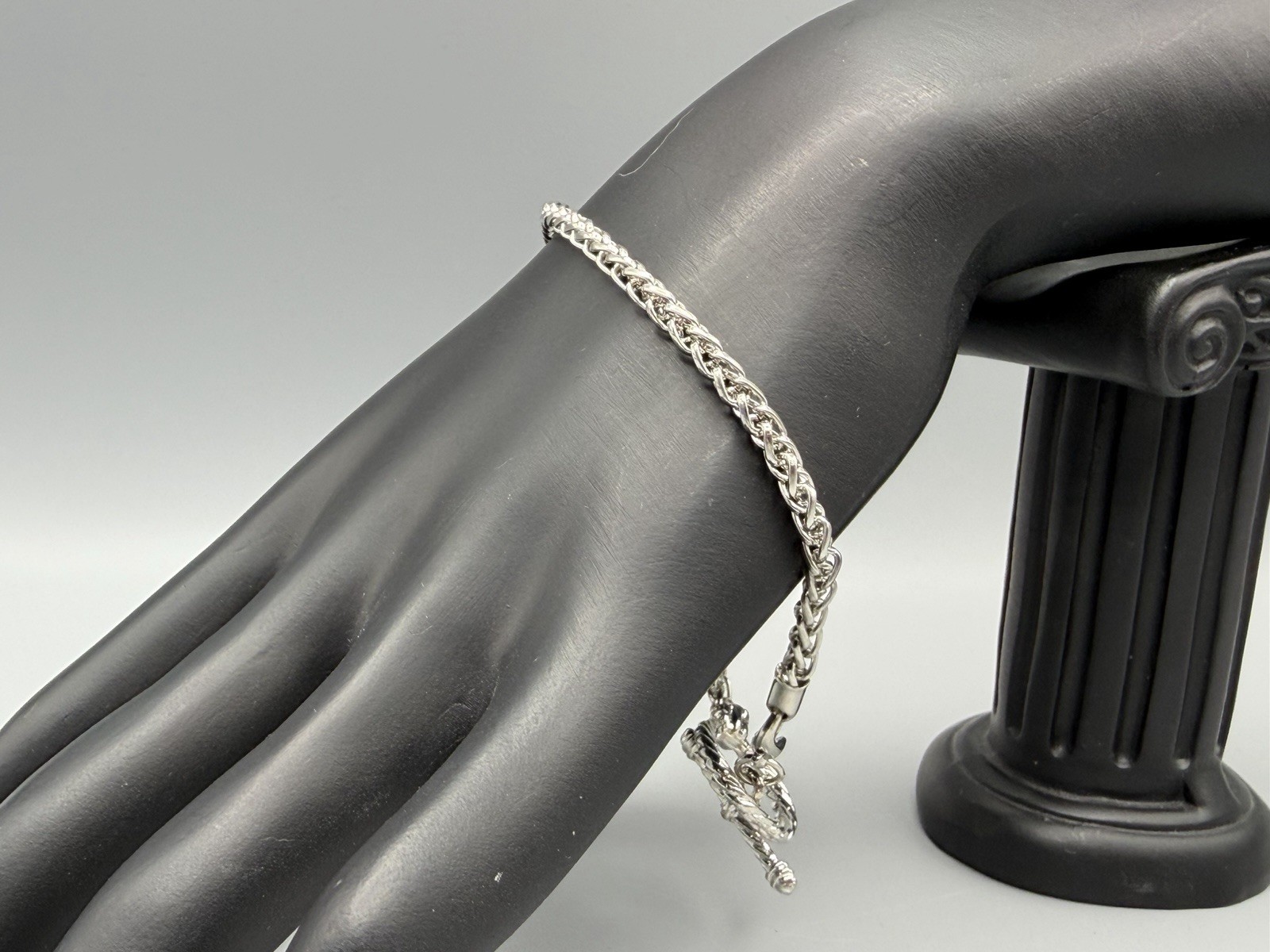 Vintage Silver Tone Chain Bracelet Toggle Clasp Textured Ring