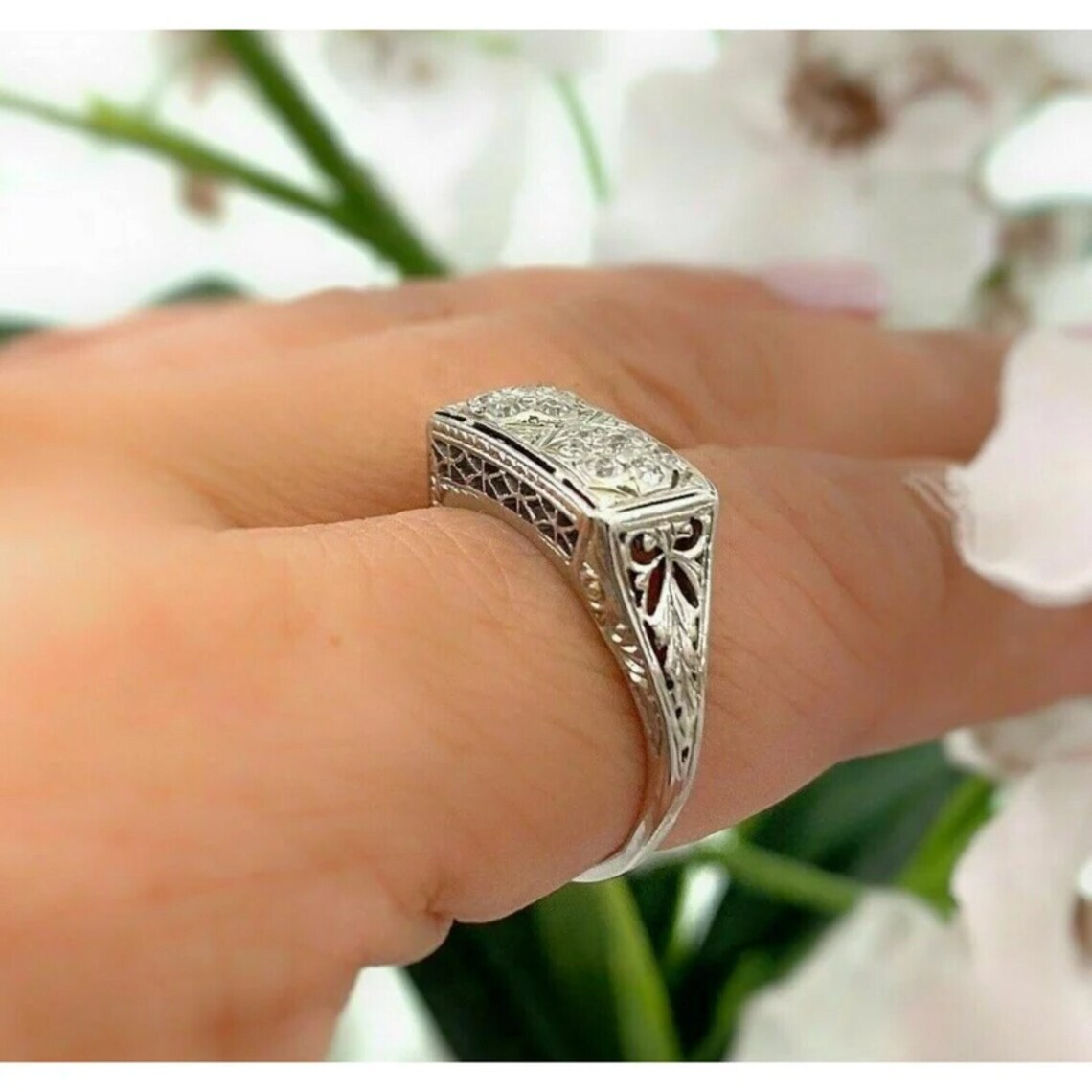 1/2CTW White Round Cut CZ Antique Style Art Deco Engagement Ring In 925 Silver